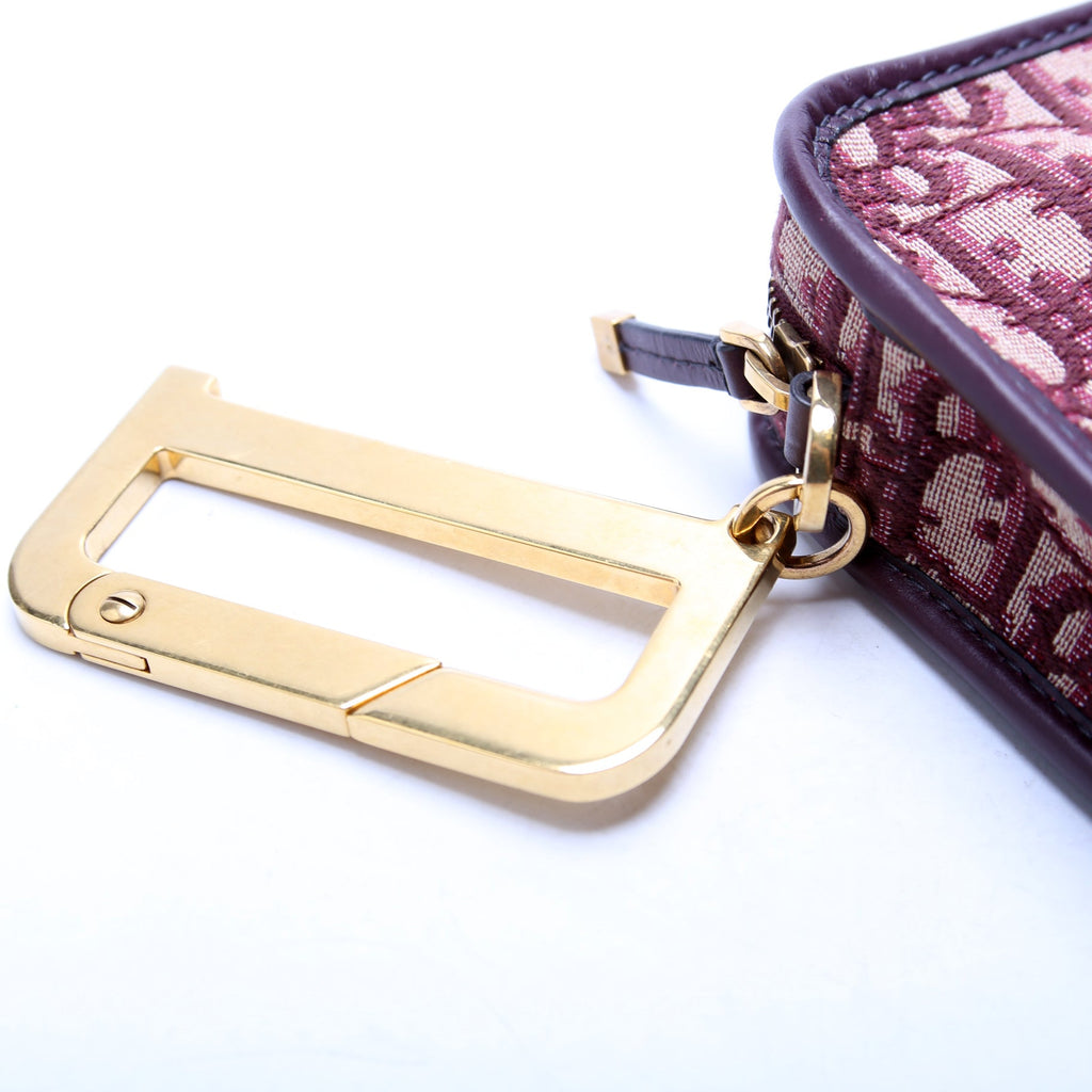 Oblique Diorquake Clutch Burgundy