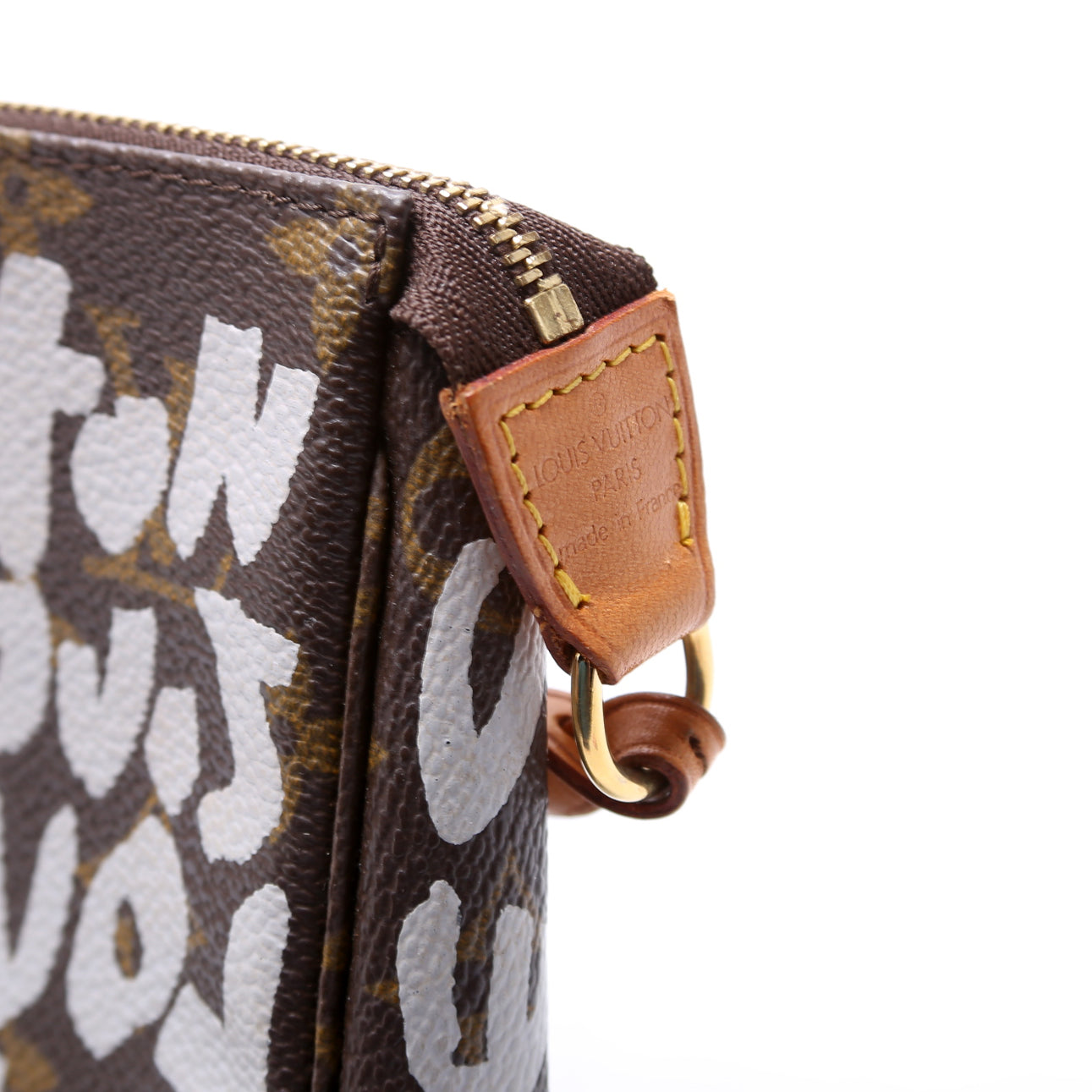 Pochette Accessories Graffiti Grey