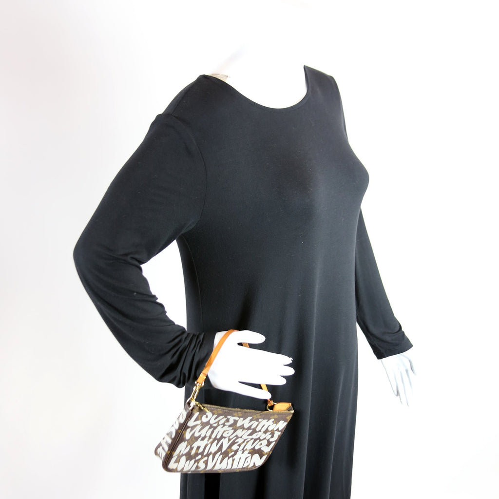 Pochette Accessories Graffiti Grey