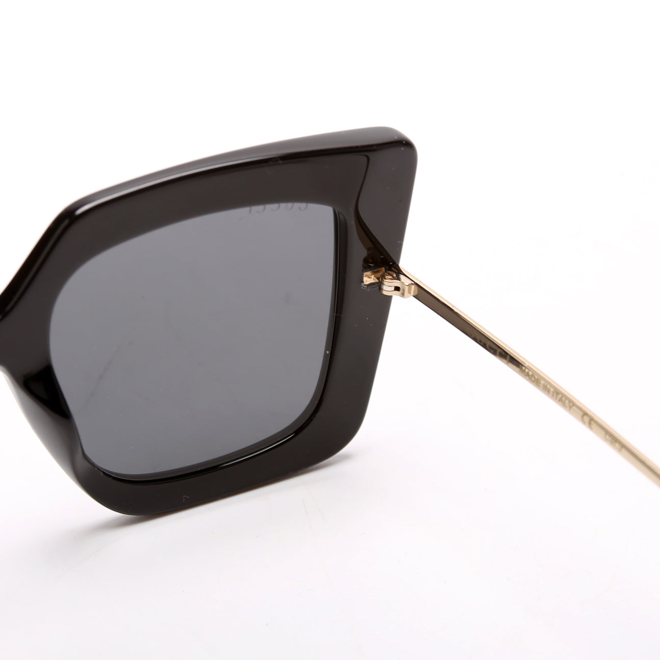 GG0435S Oversized Square Sunglasses Black/Gold