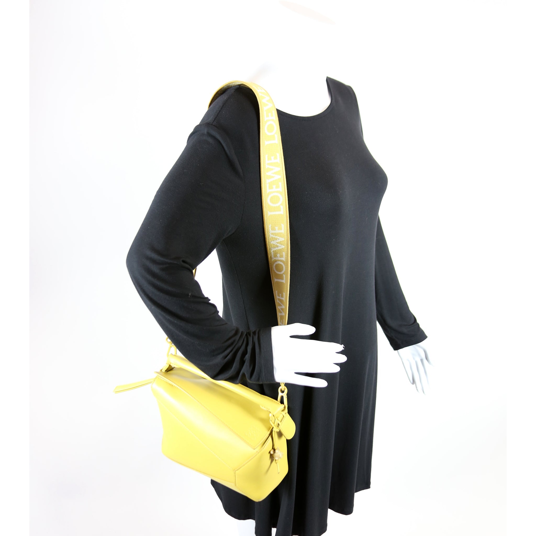 Puzzle Edge Bag Monochrome Calfskin Small Yellow