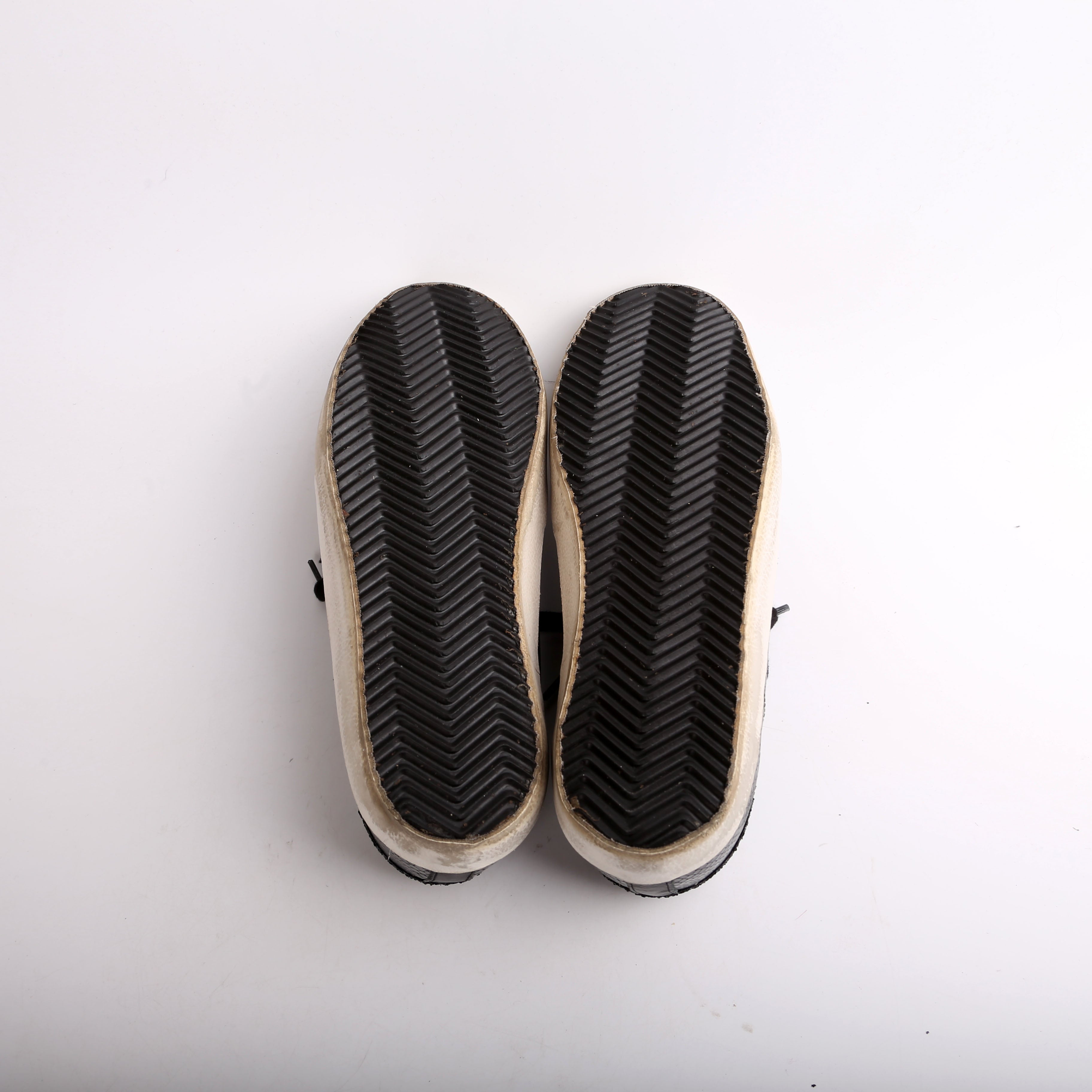 Superstar Classic Size 37