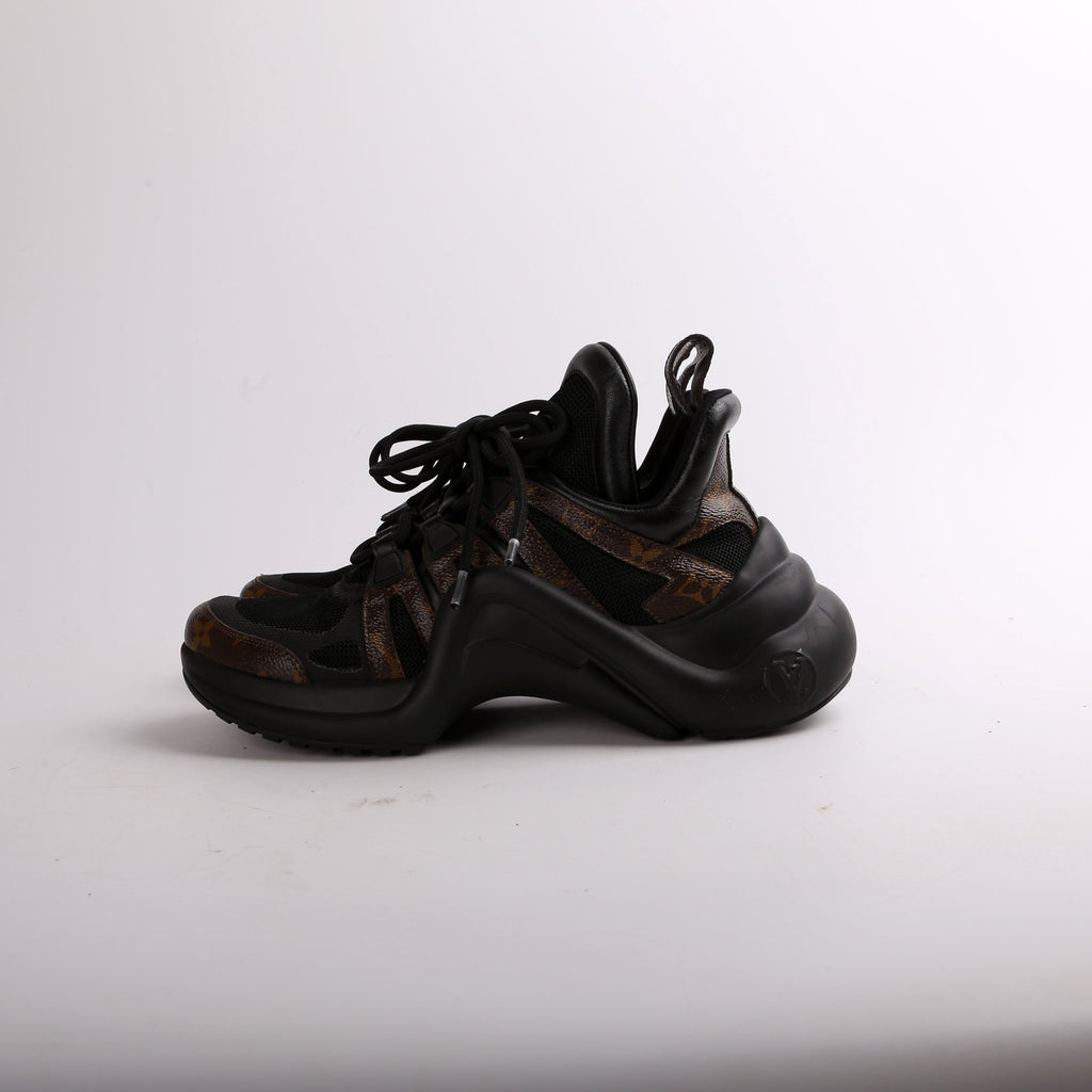 Archlight Sneakers Size 37.5