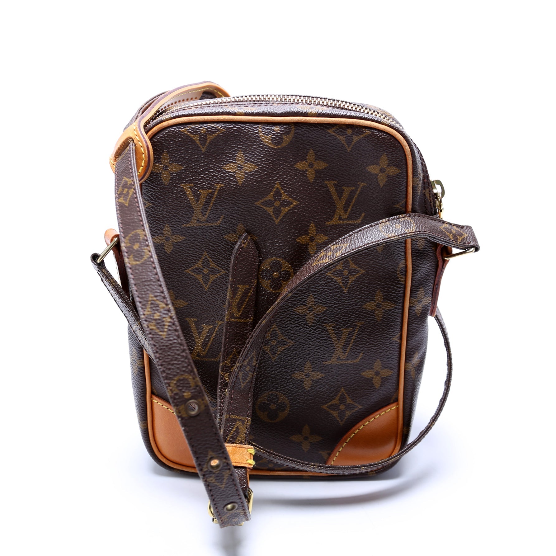 Amazone Monogram