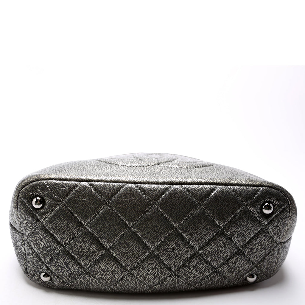 Timeless CC Soft Tote 14M Silver