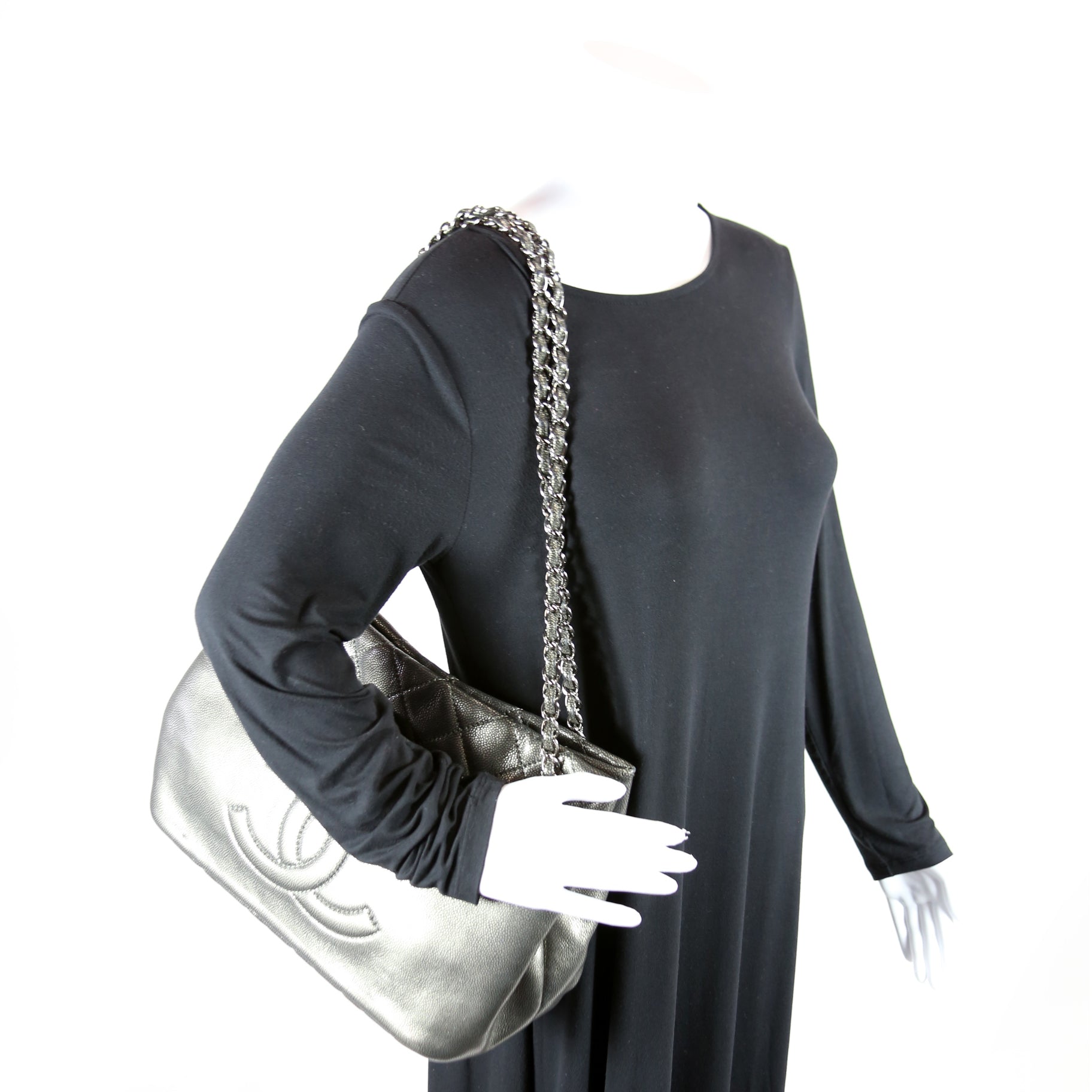 Timeless CC Soft Tote 14M Silver