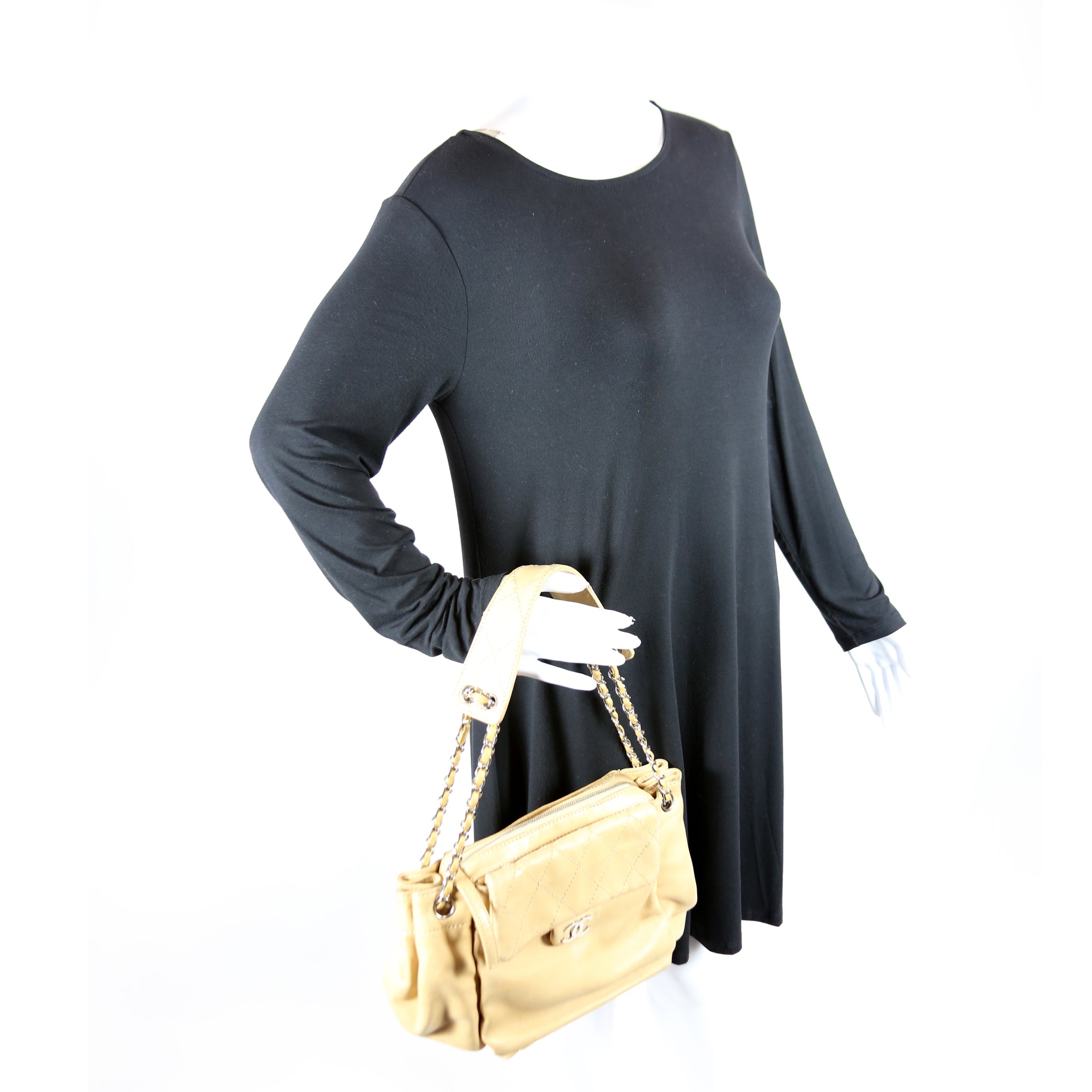 CC Pocket Accordion Shoulder Bag Lambskin 10M Tan