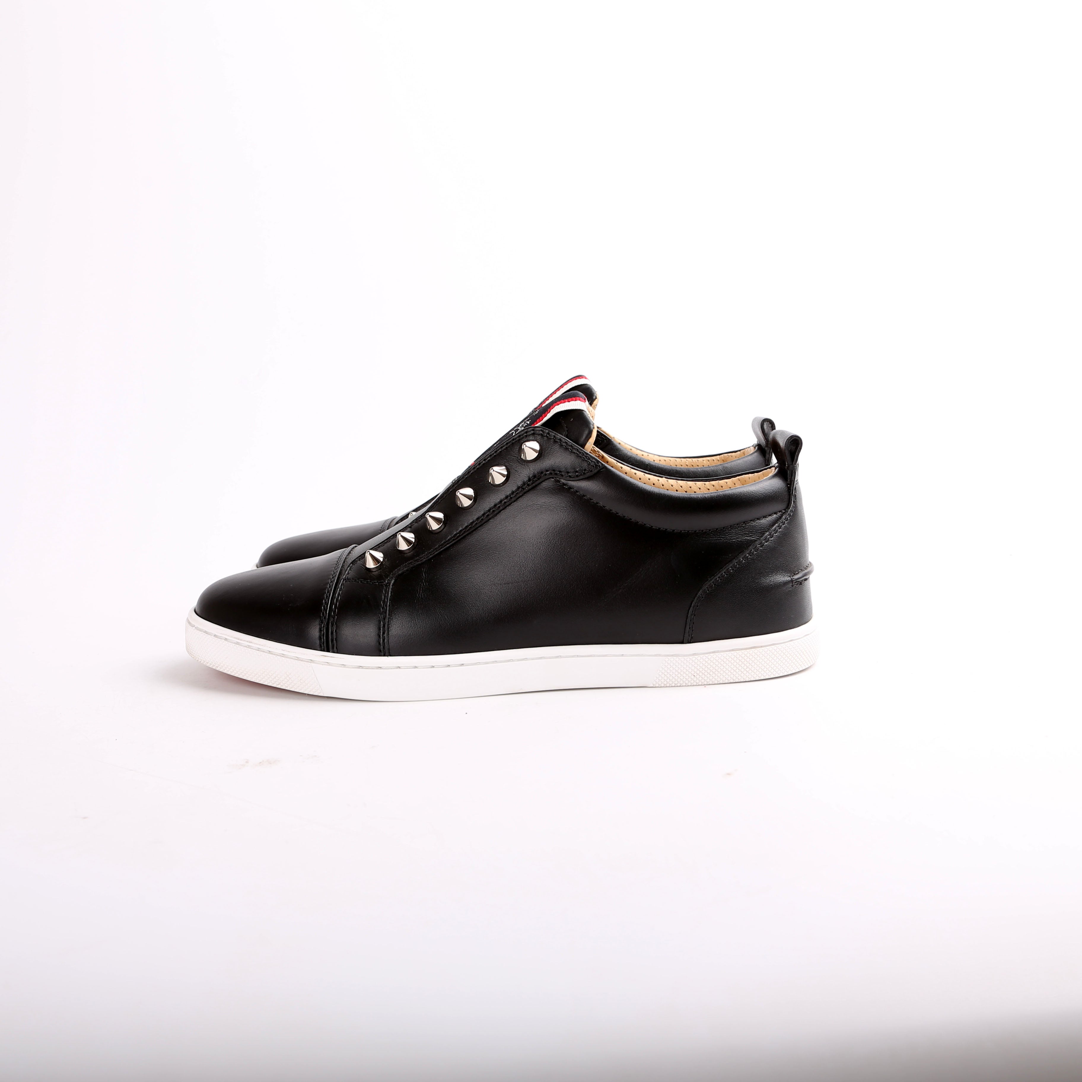 F.A.V. Fique A Vontade Spike Sneakers Size 38