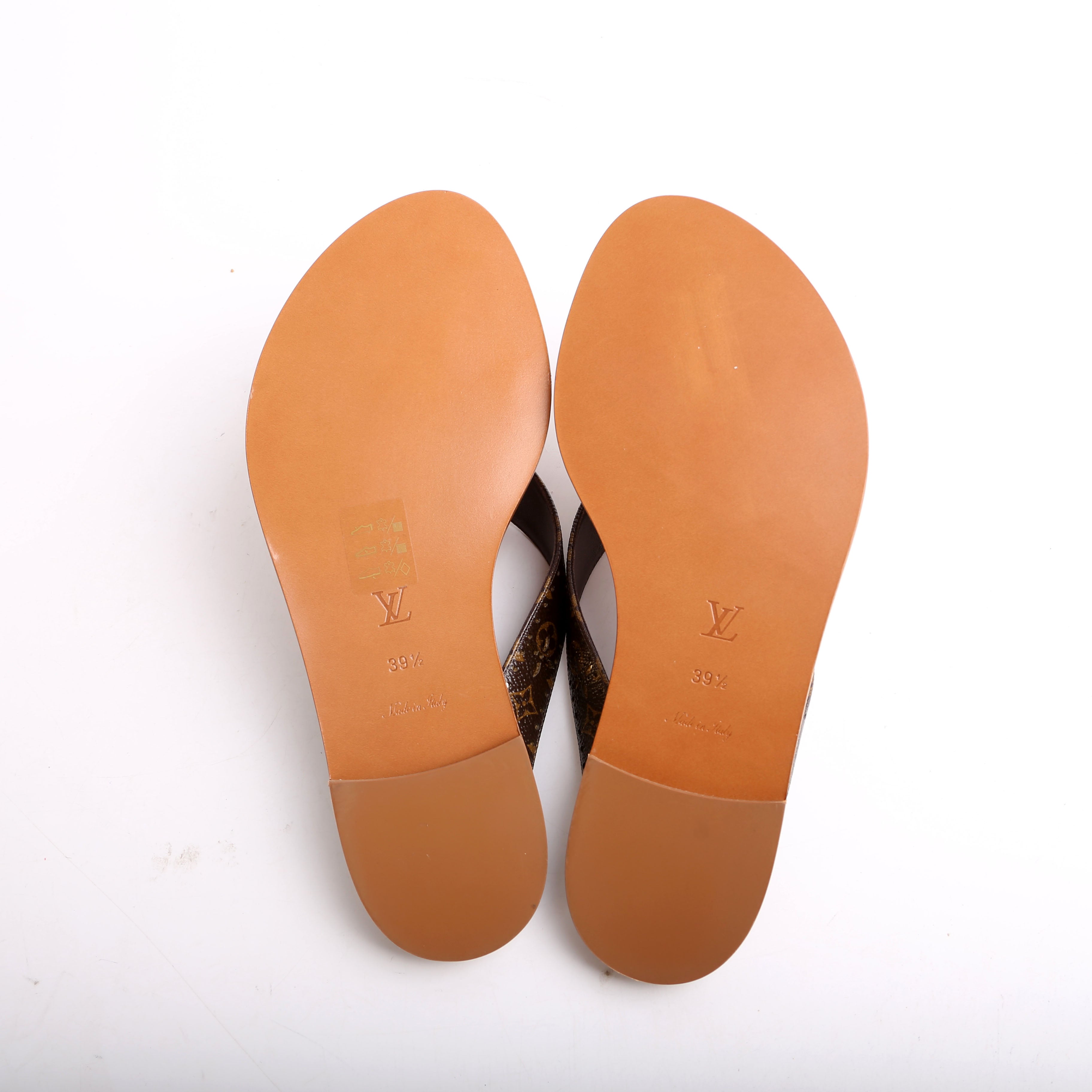 Sunny Flat Thong Sandals Size 39.5
