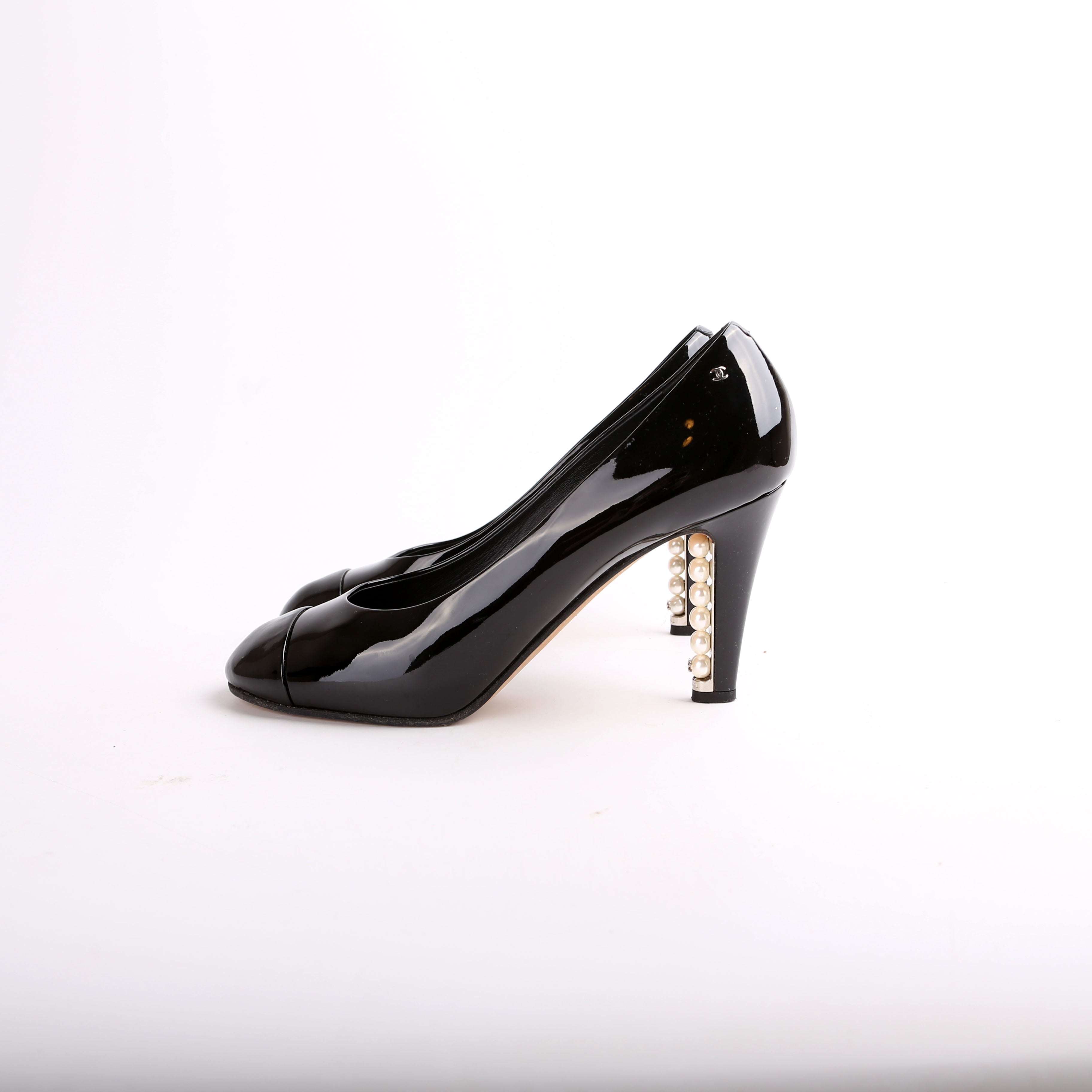 Patent Leather & Pearl Heels Size 40