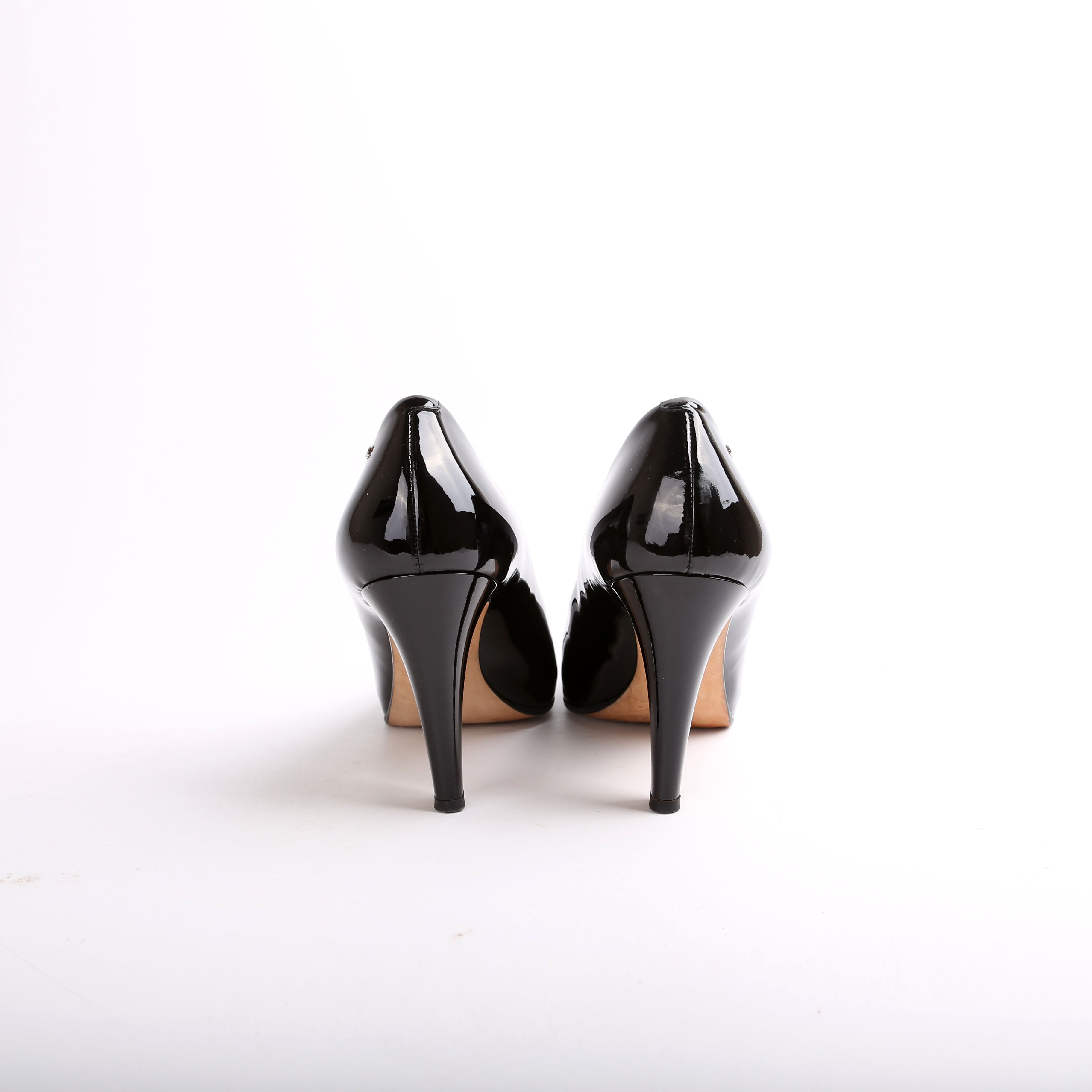 Patent Leather & Pearl Heels Size 40