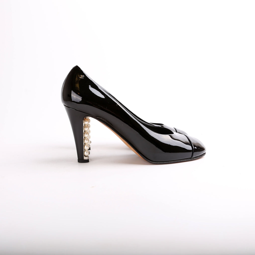 Patent Leather & Pearl Heels Size 40