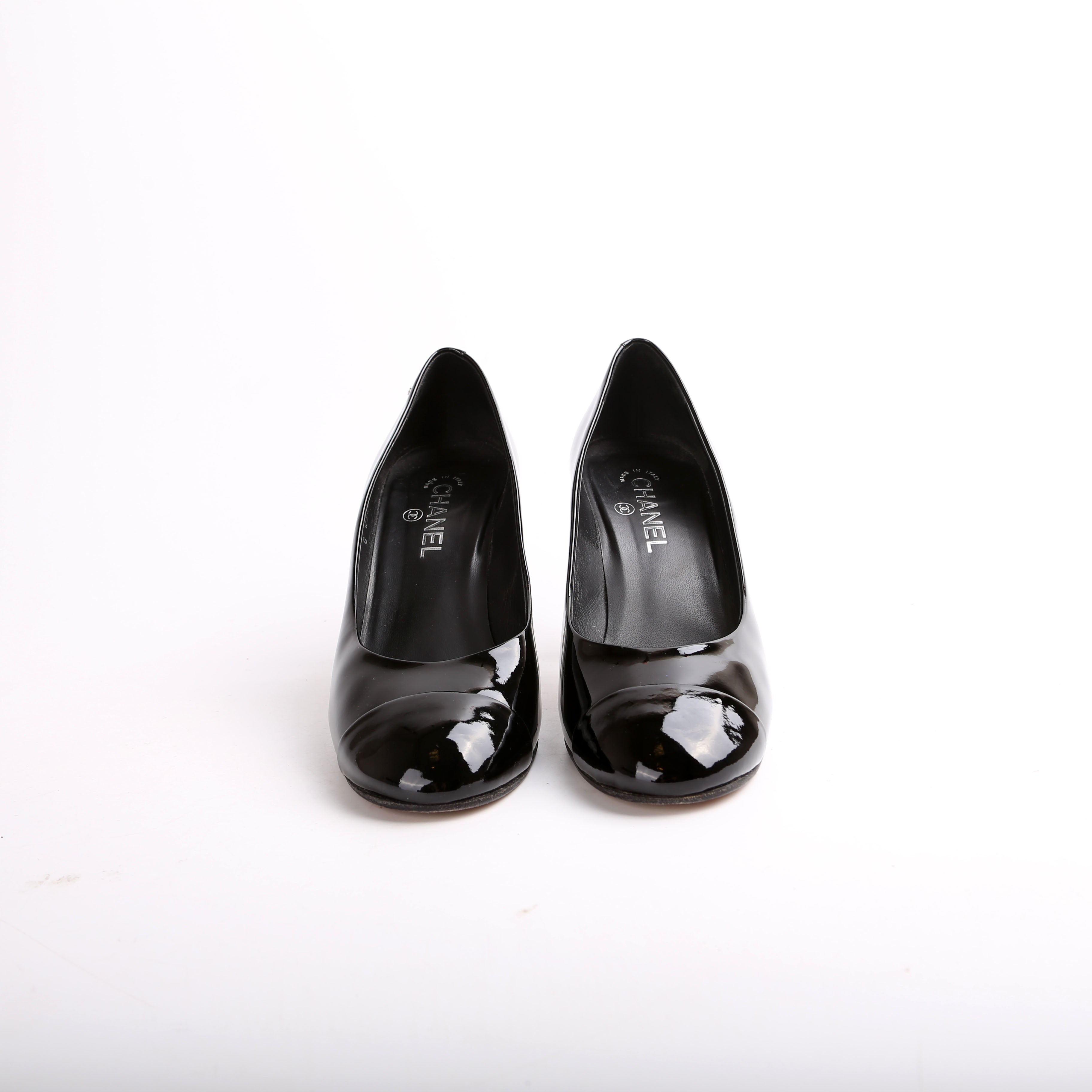Patent Leather & Pearl Heels Size 40