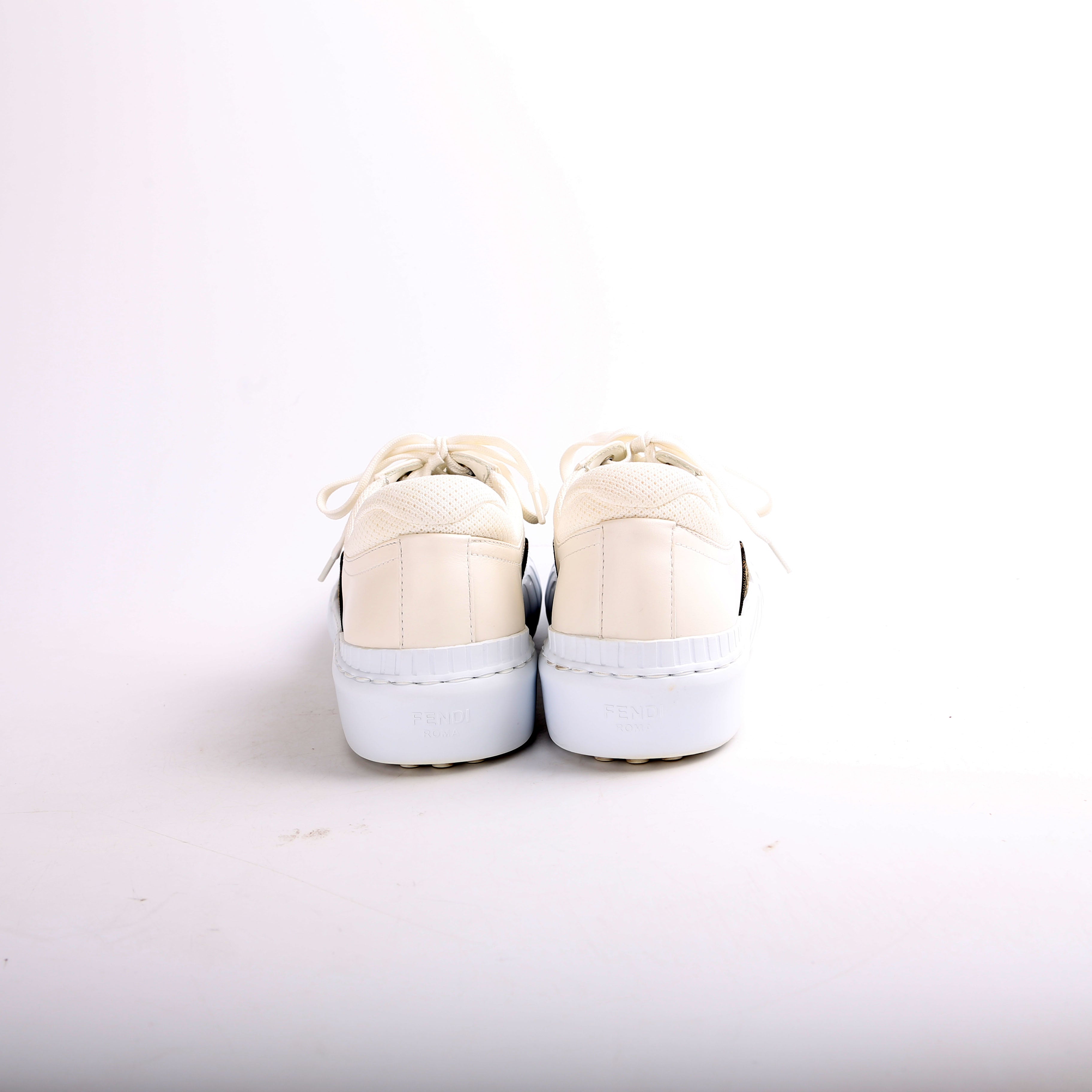 Domino Low Top Sneakers Size 39.5