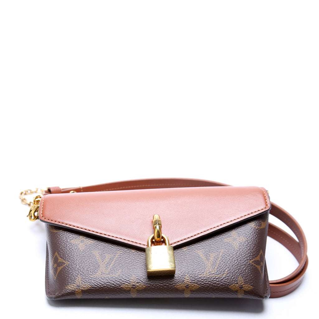 Padlock On Strap Monogram