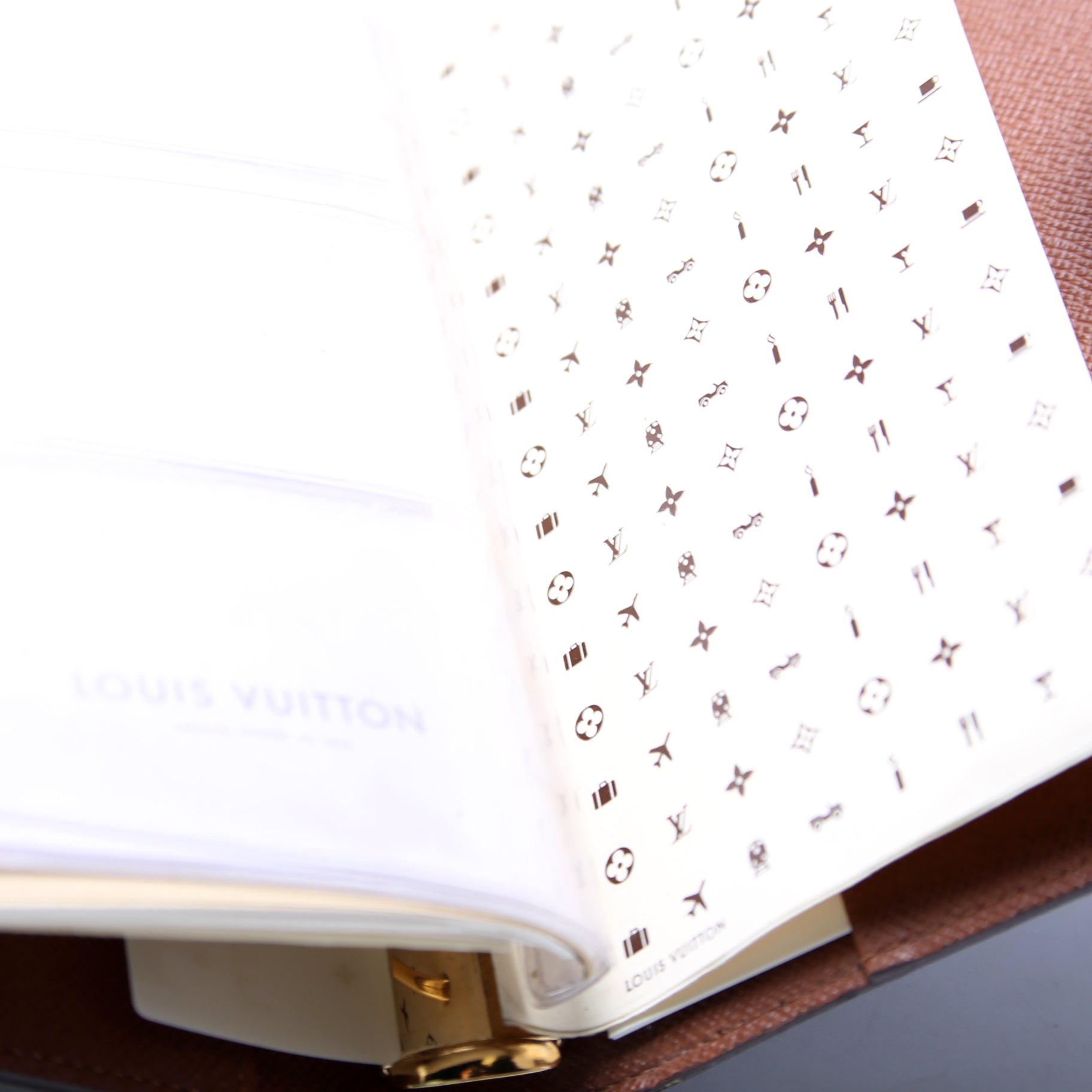 Agenda Medium Ring Monogram