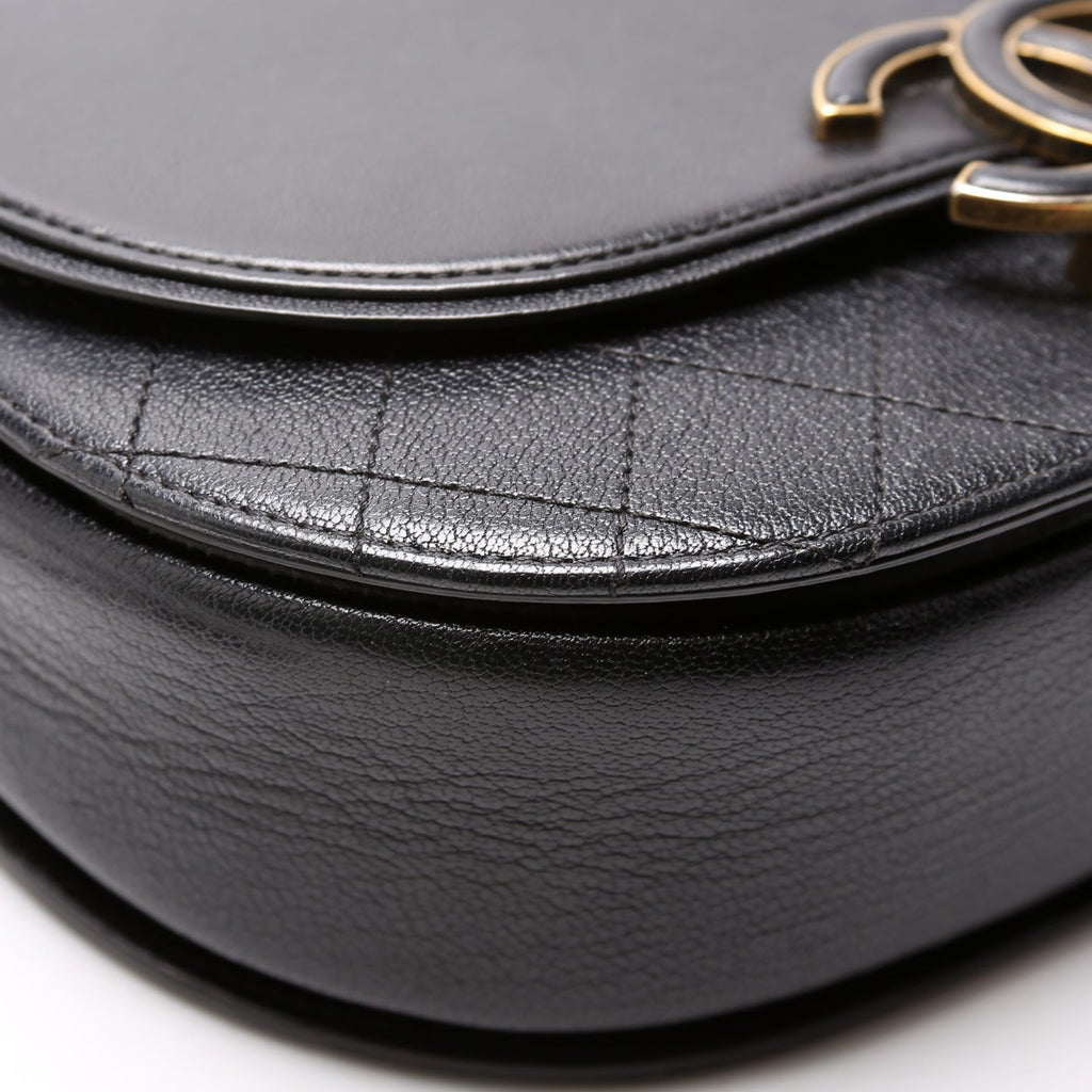 Coco Curve Messenger Small Goatskin/Calfskin 24M Black
