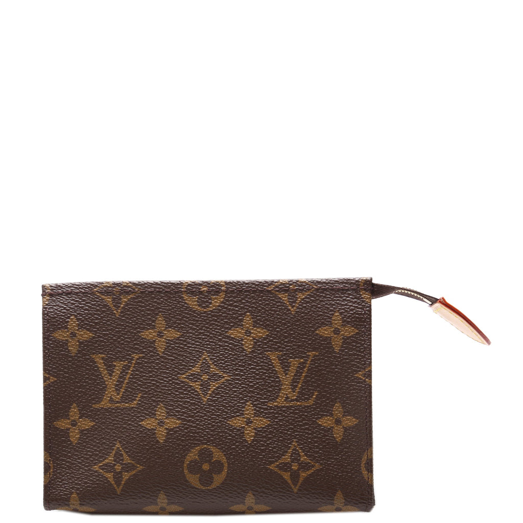 Toiletry Pouch 15 Monogram Newer