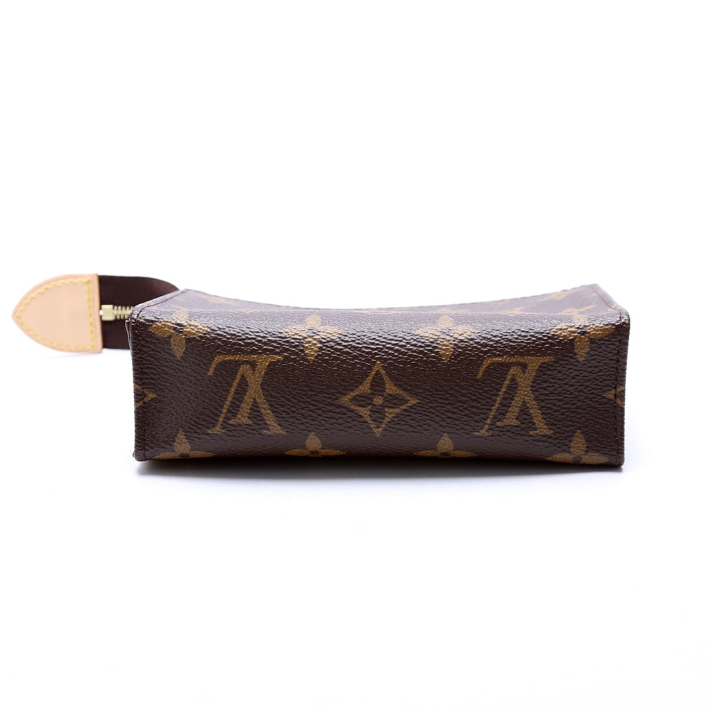 Toiletry Pouch 15 Monogram Newer