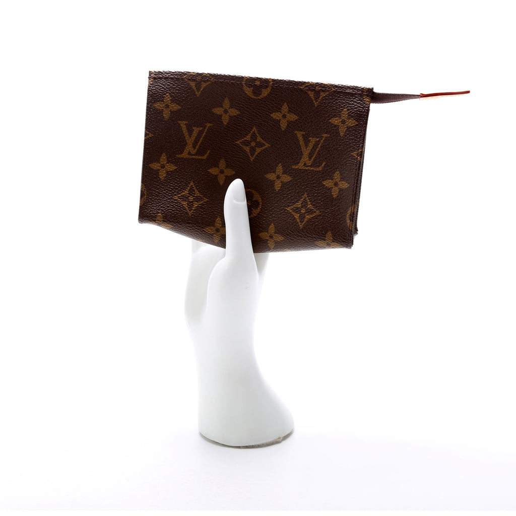 Toiletry Pouch 15 Monogram Newer