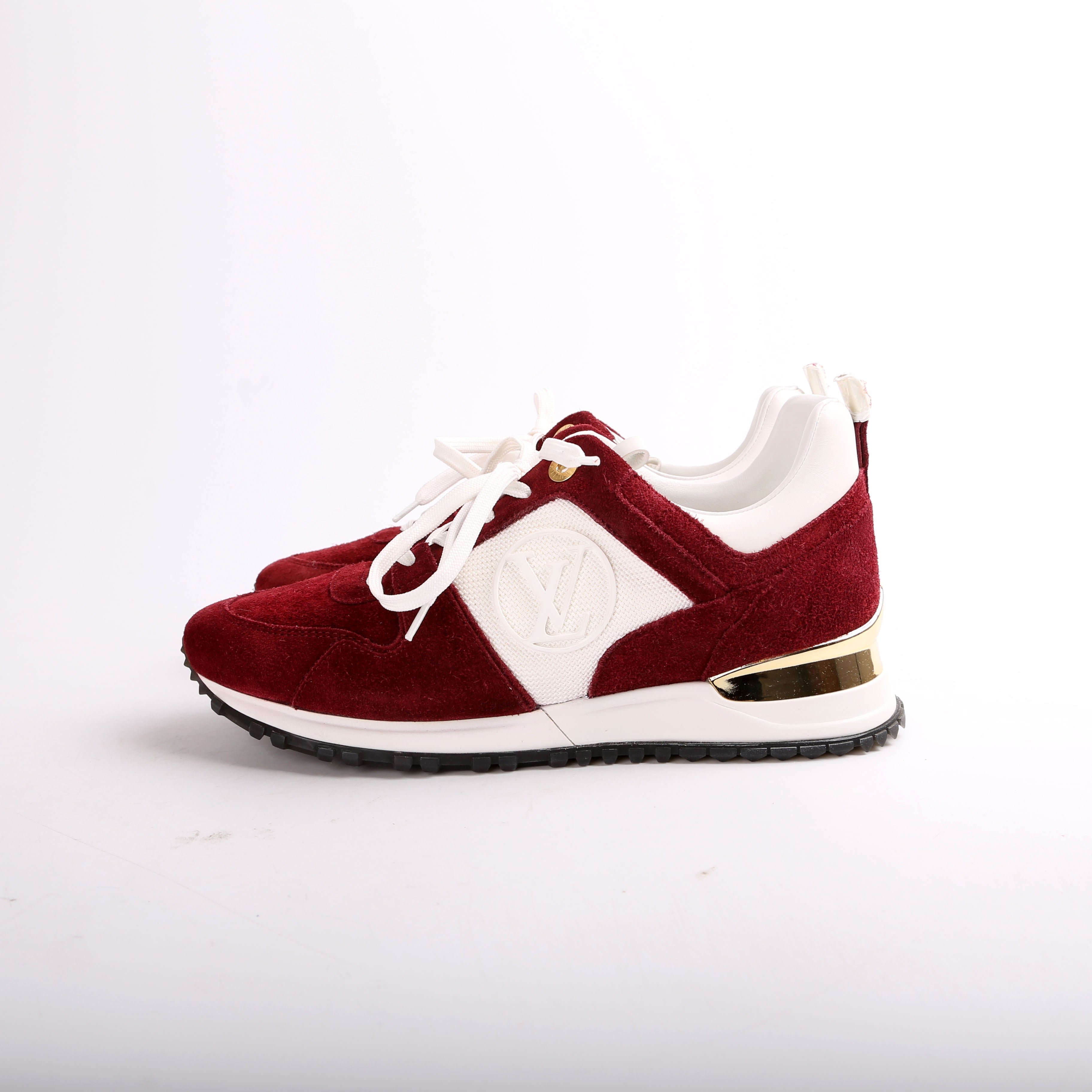 Run Away Sneakers Suede Size 37.5