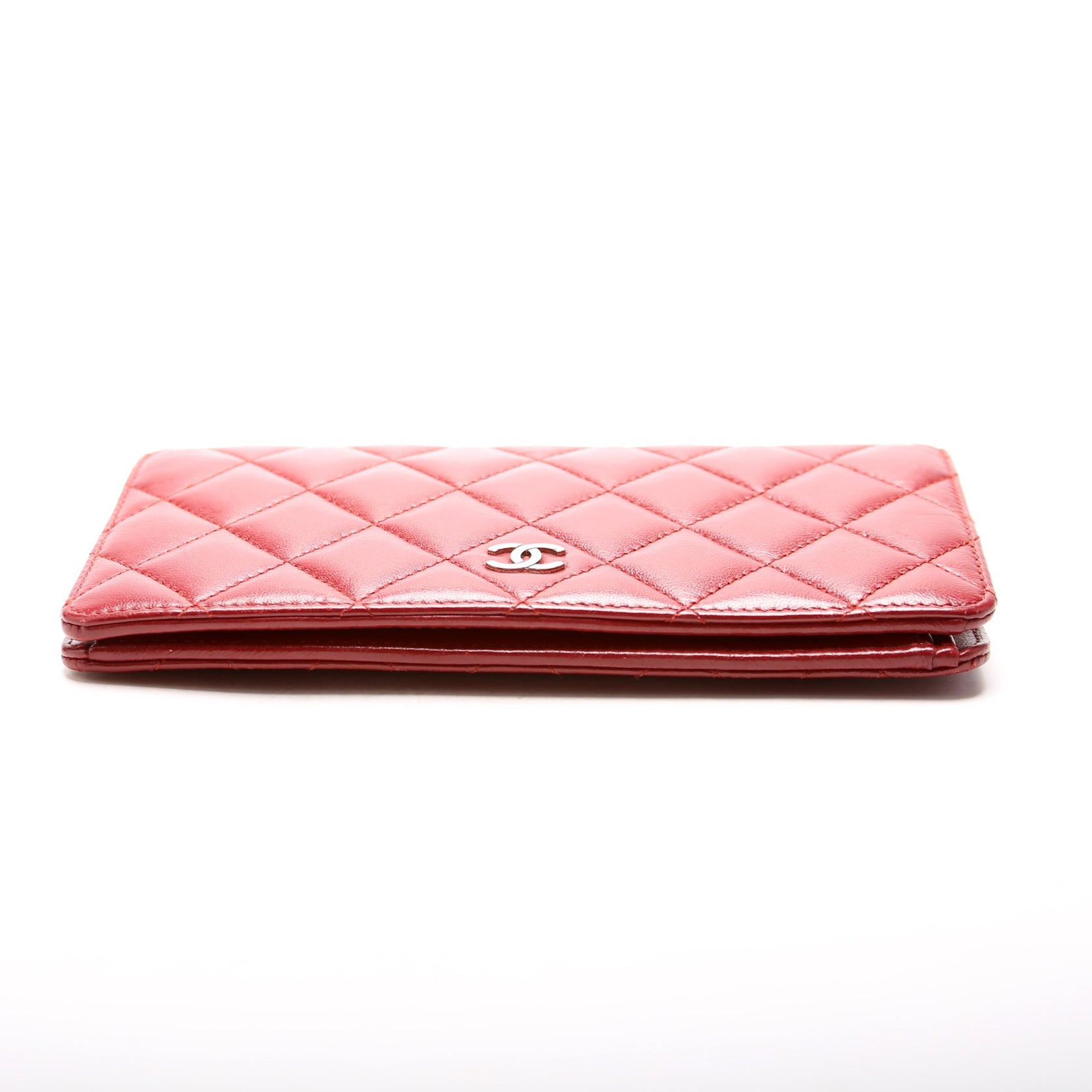 CC Quilted Lambskin Yen Wallet Red