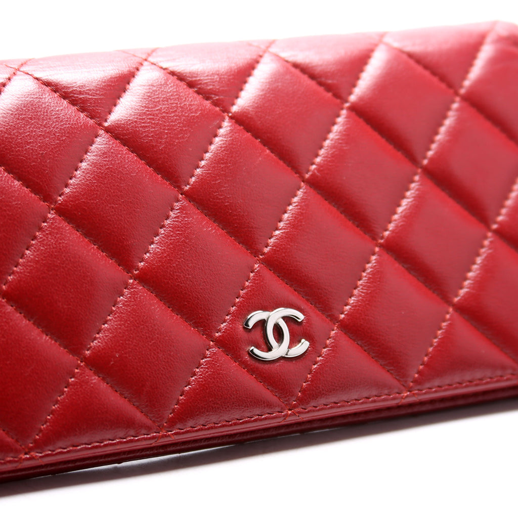 CC Quilted Lambskin Yen Wallet Red