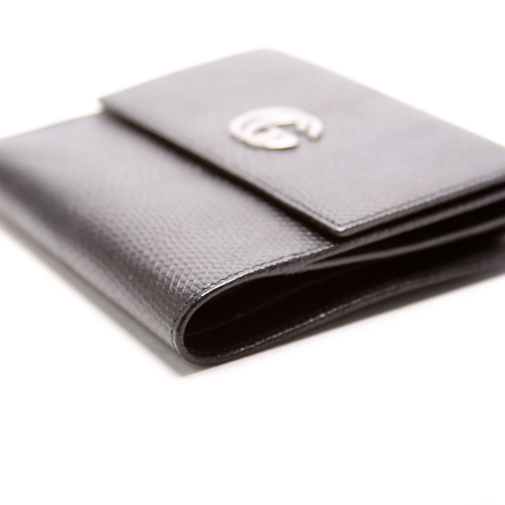 035-2184 GG Lizard Embossed Compact Trifold Wallet Black