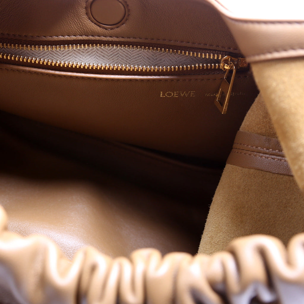 Small Squeeze Bag Nappa Lambskin Tan