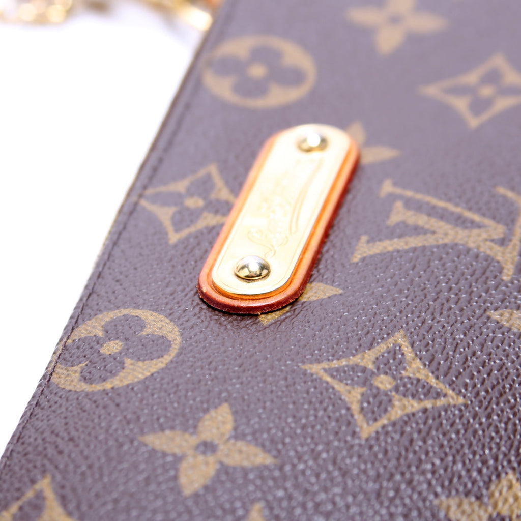 Eva Clutch Monogram