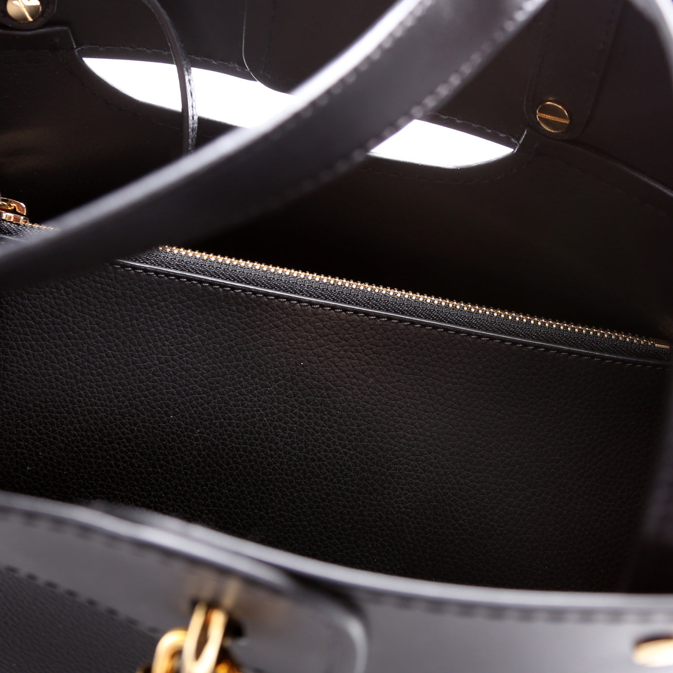 Aby Grain Leather Small Tote Black