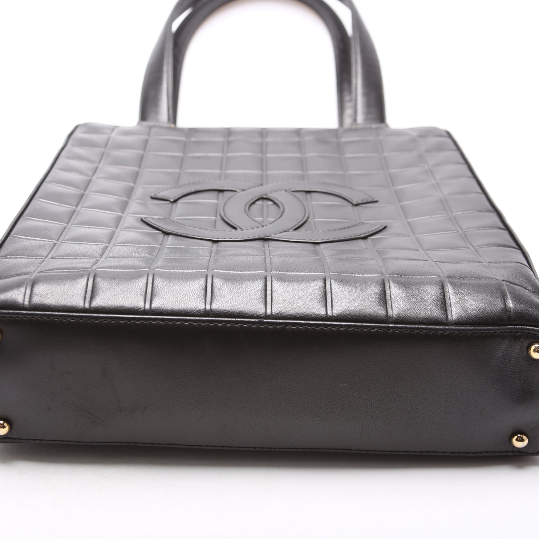 Chocolate Bar Vertical Tote Lambskin 6M Black