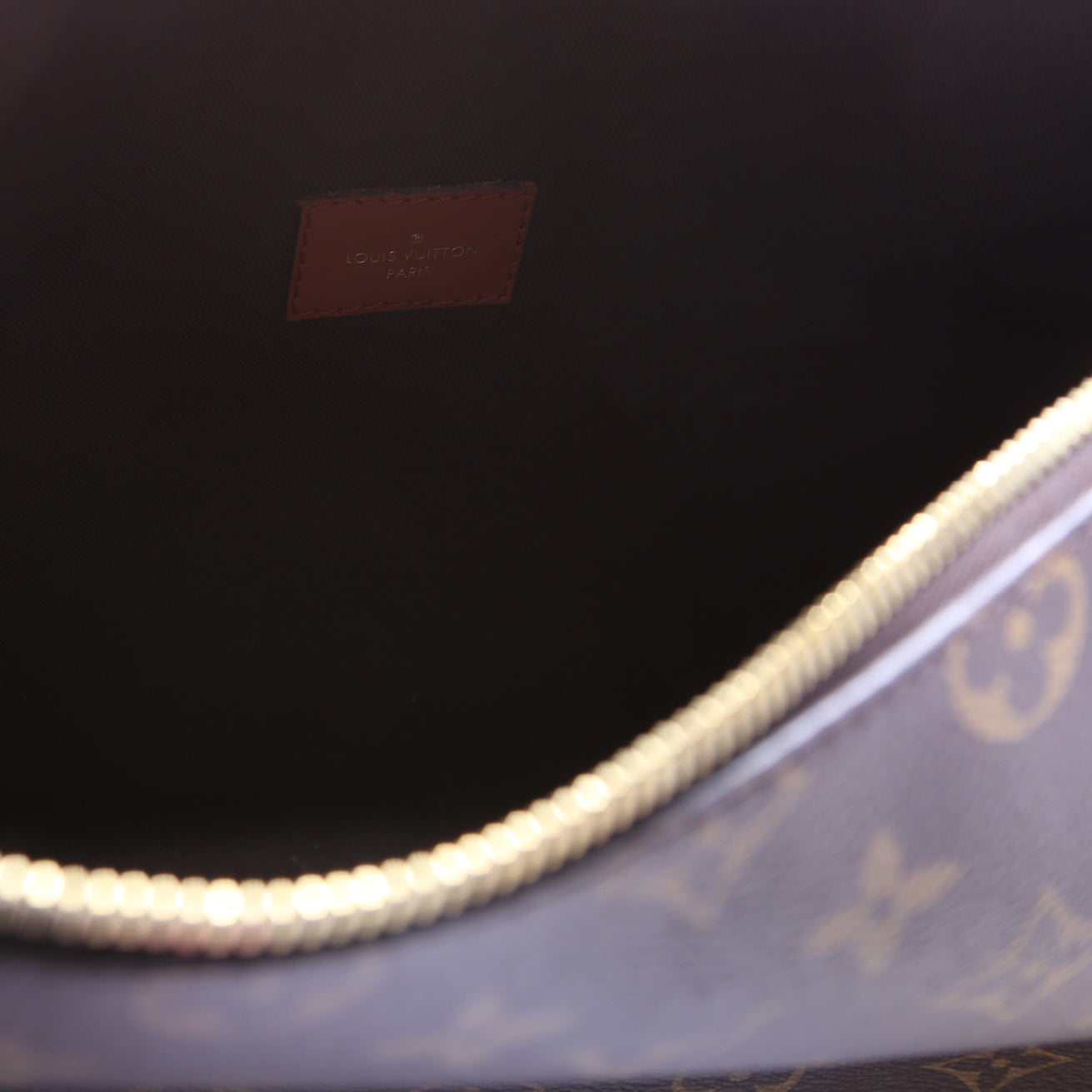 Loop Hobo Reverse Monogram