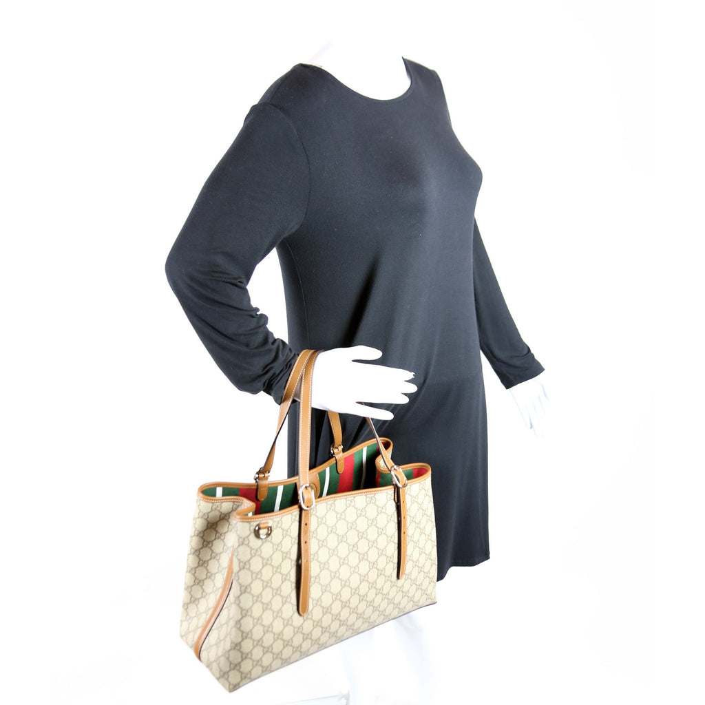 815213 GG Supreme Emblem Tote Bag Medium Brown