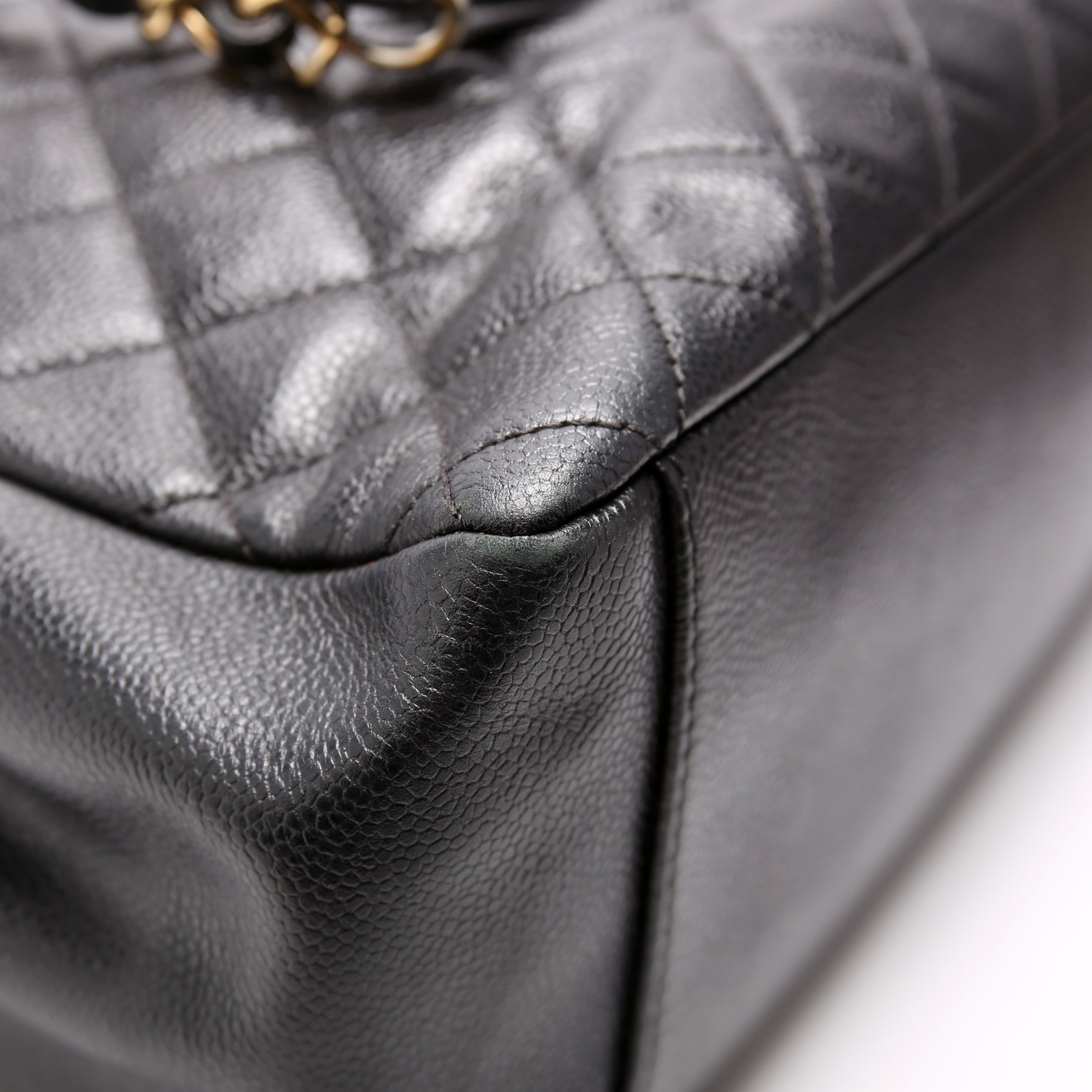 Grand Shopping Tote Caviar