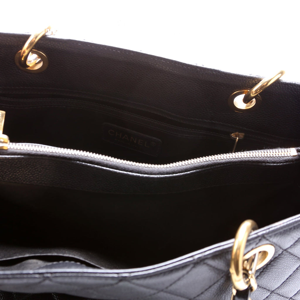 Grand Shopping Tote Caviar