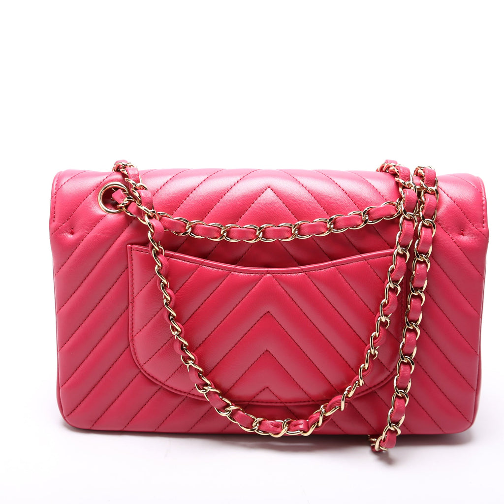 Classic Flap Medium Chevron Lambskin 29-32M Pink