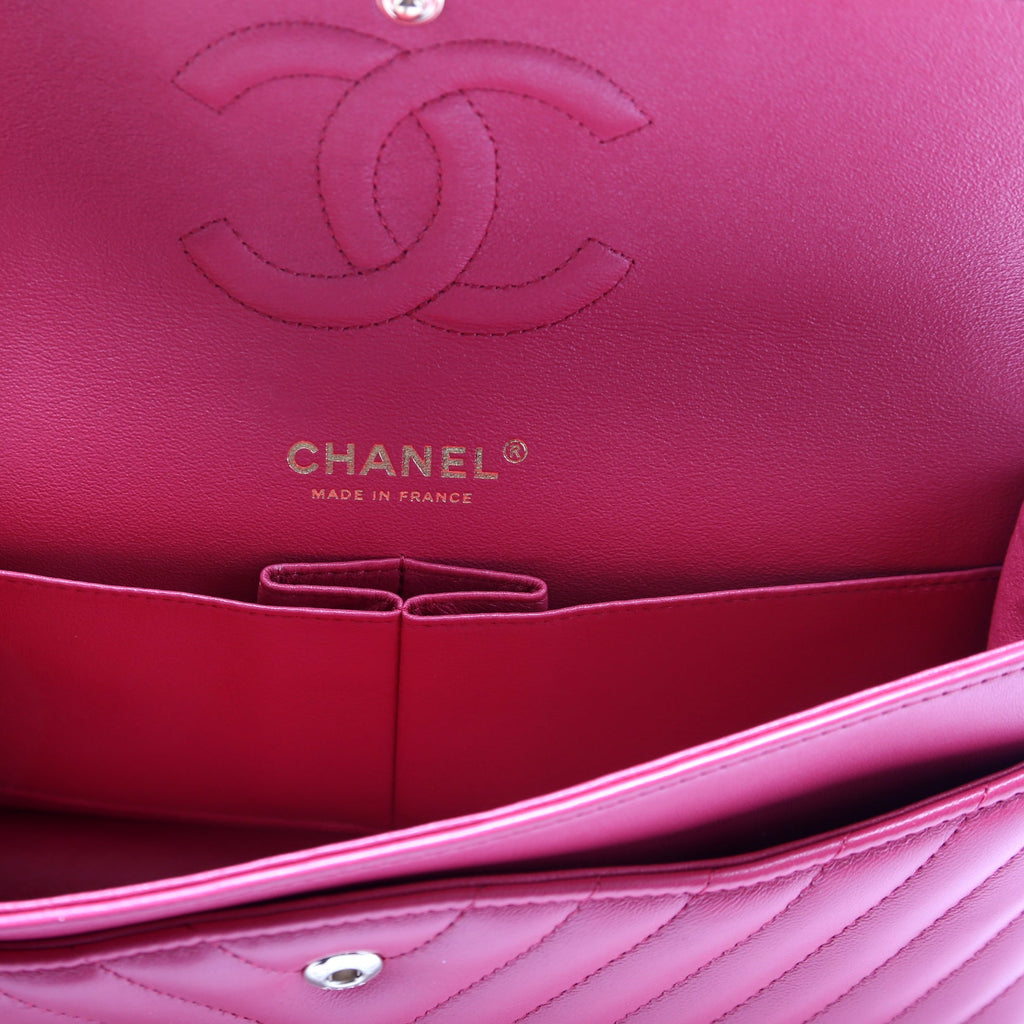 Classic Flap Medium Chevron Lambskin 29-32M Pink