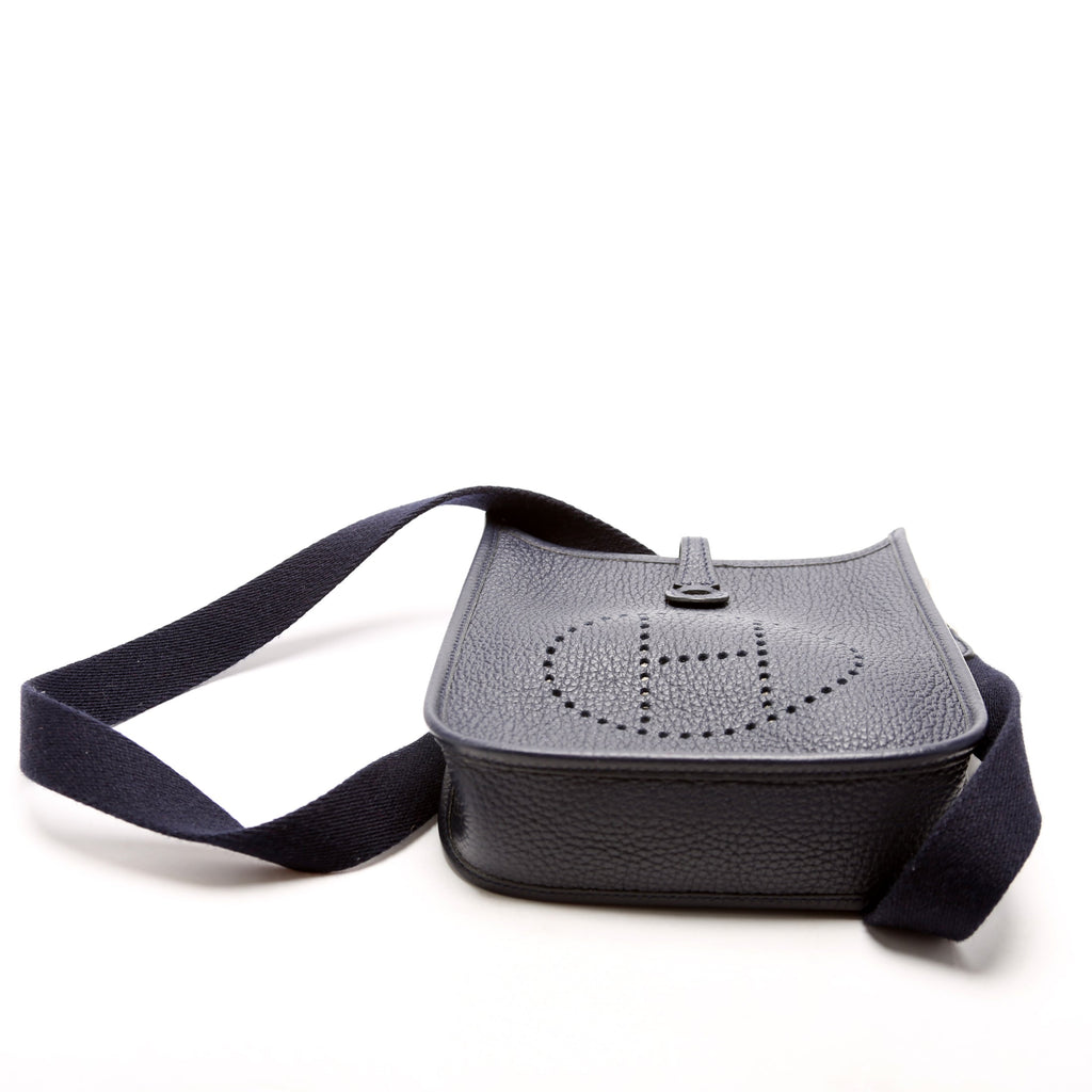 Evelyne TPM Navy