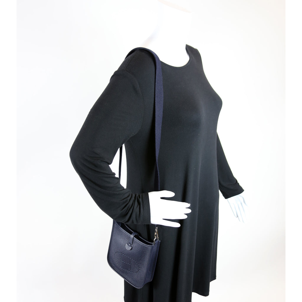 Evelyne TPM Navy