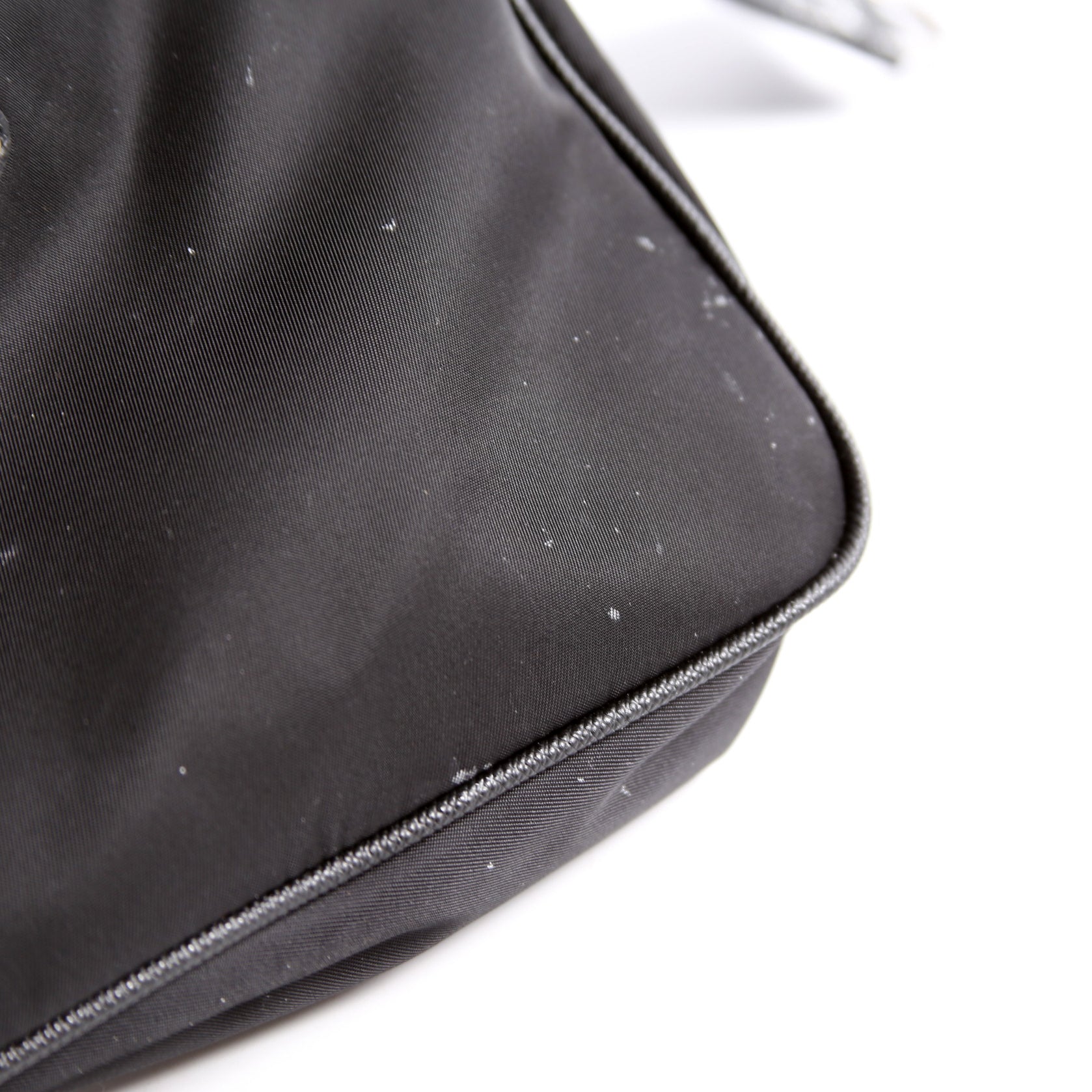 Prada Nylon Re-Edition 2005 Shoulder Bag