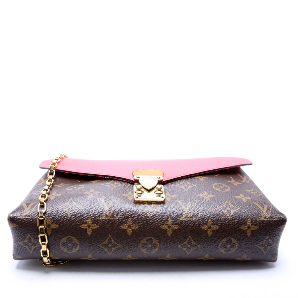 Pallas Chain Monogram Salmon