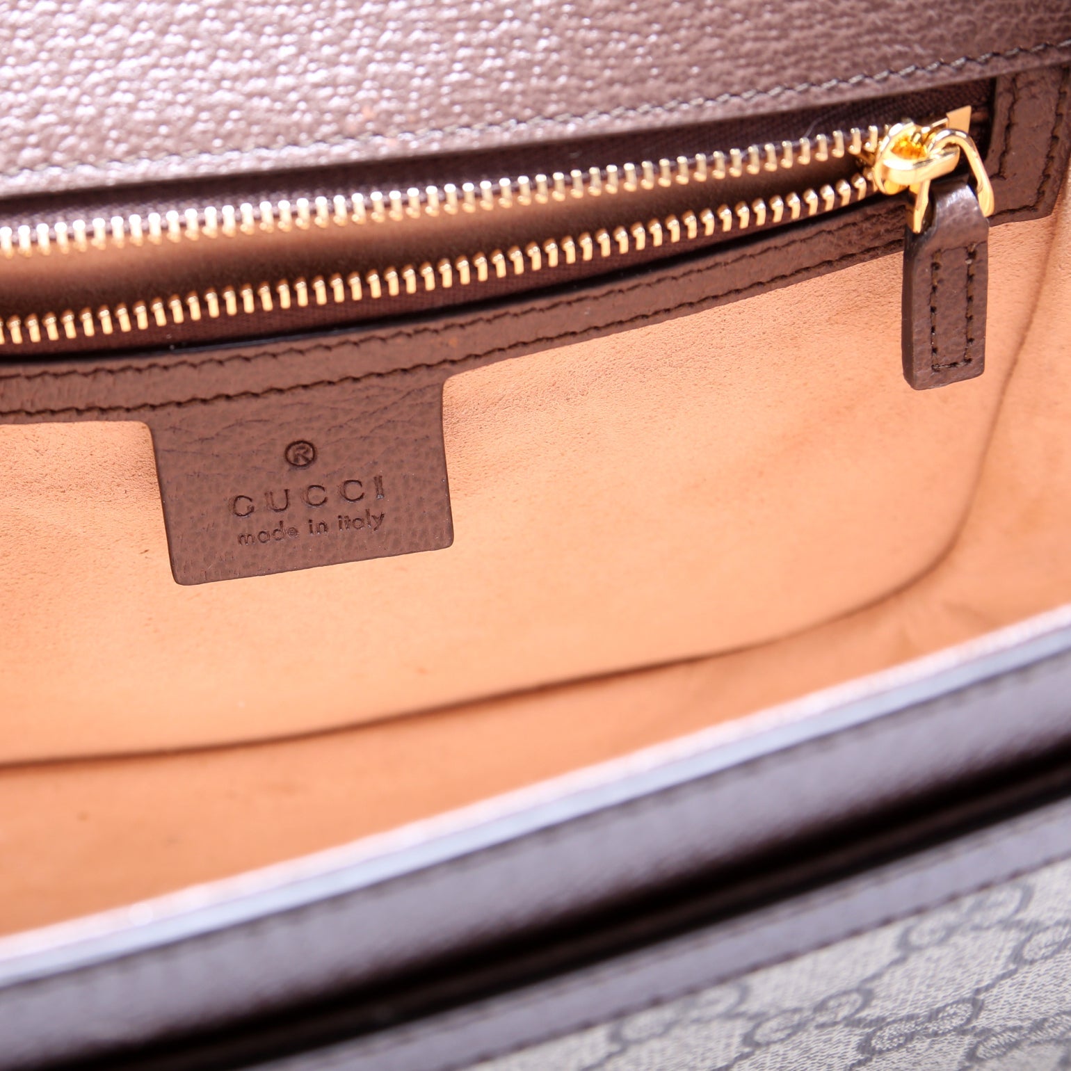 601044 Ophidia GG Supreme Small Shoulder