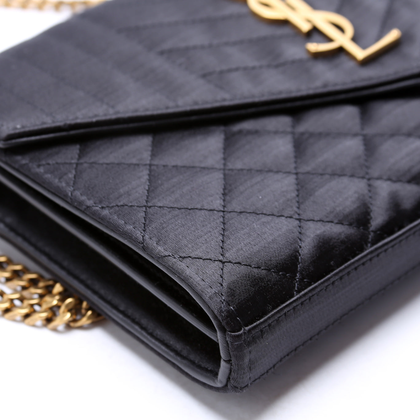 Triquilt Satin Chain Wallet 620280