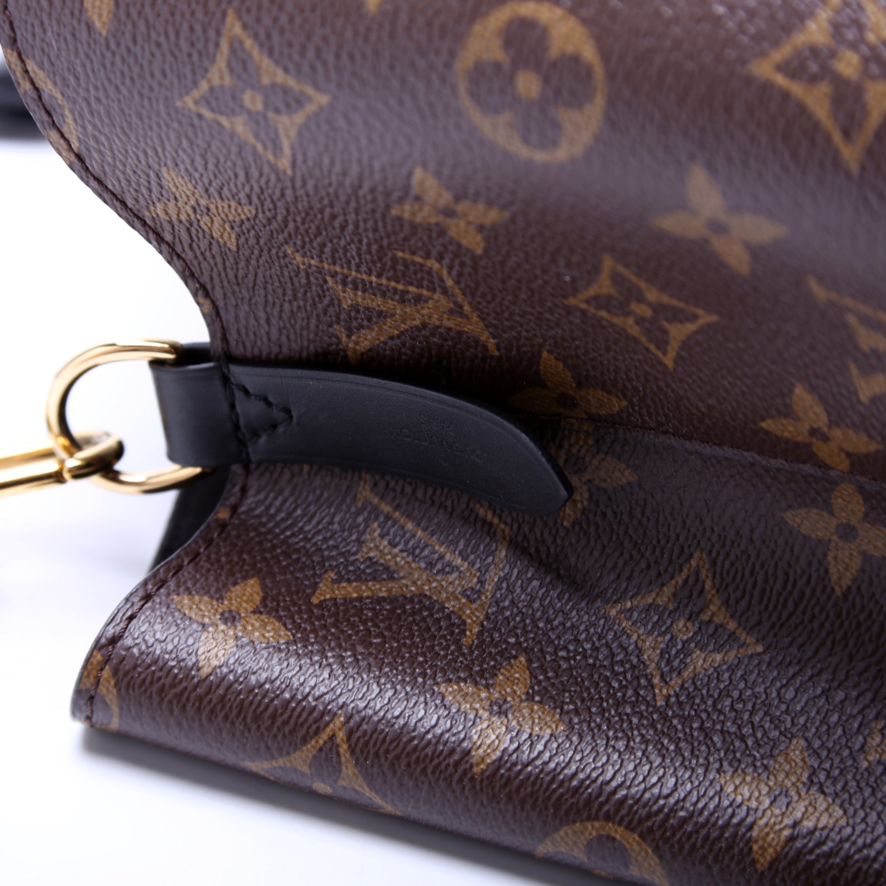 Neonoe Monogram Black