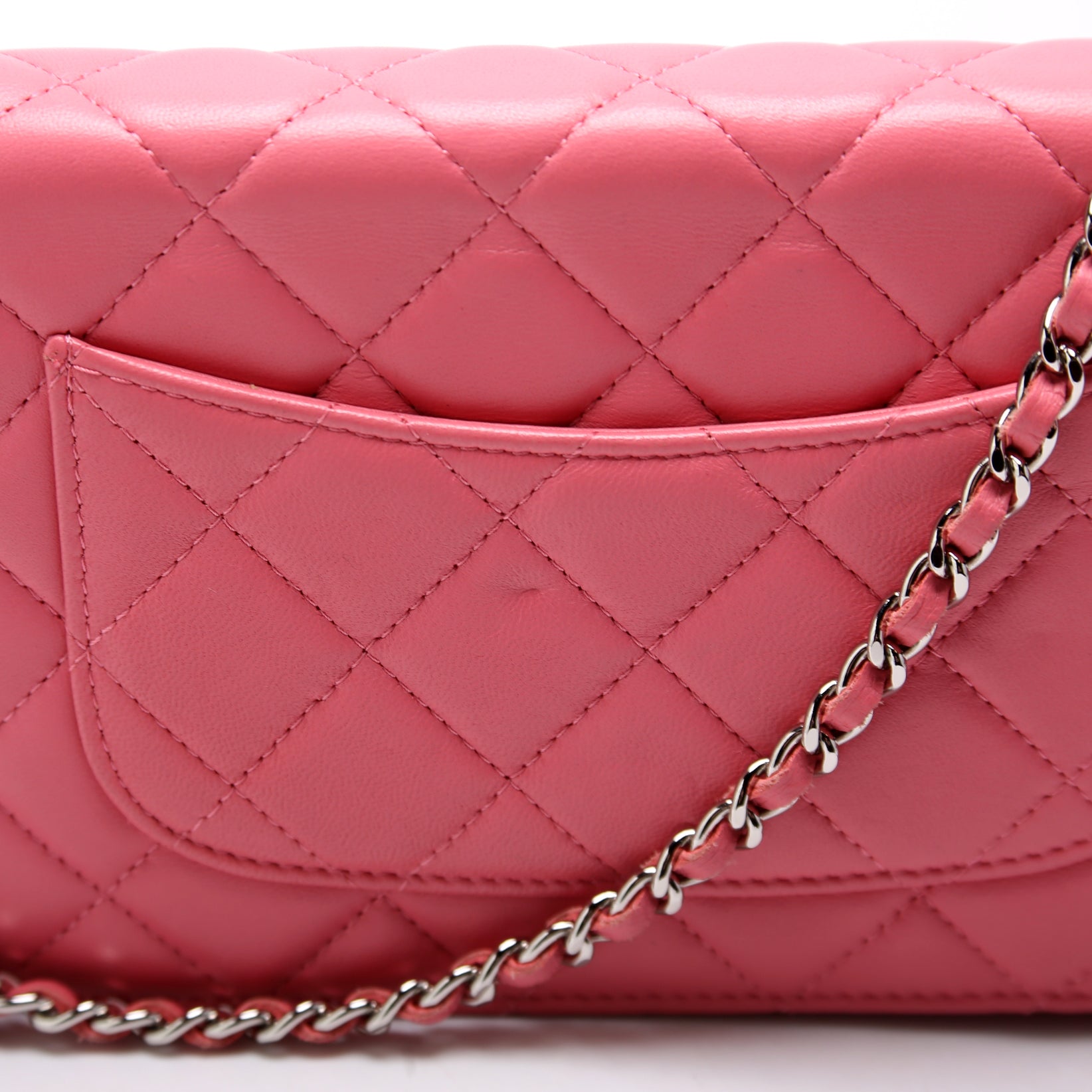 WOC Classic Quilted Lambskin Pink