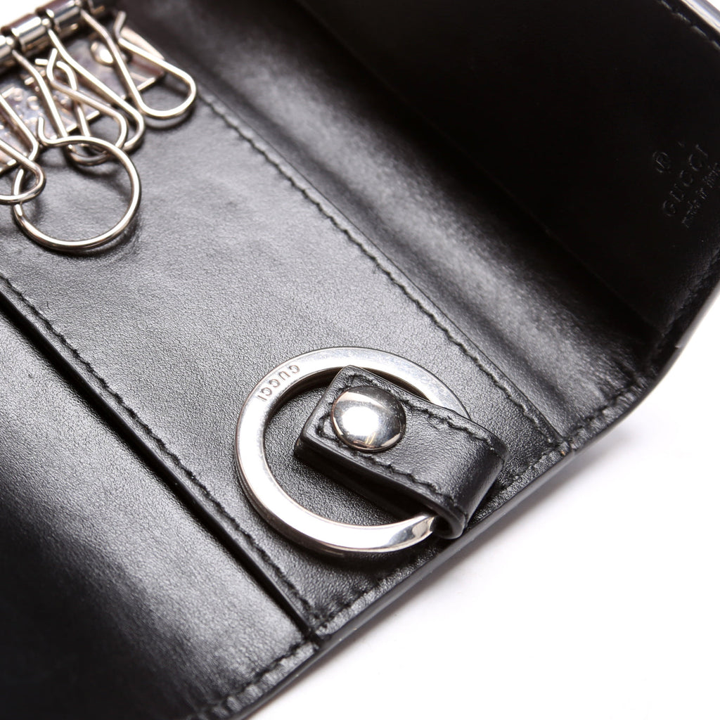 625565 Embossed GG Key Holder Black