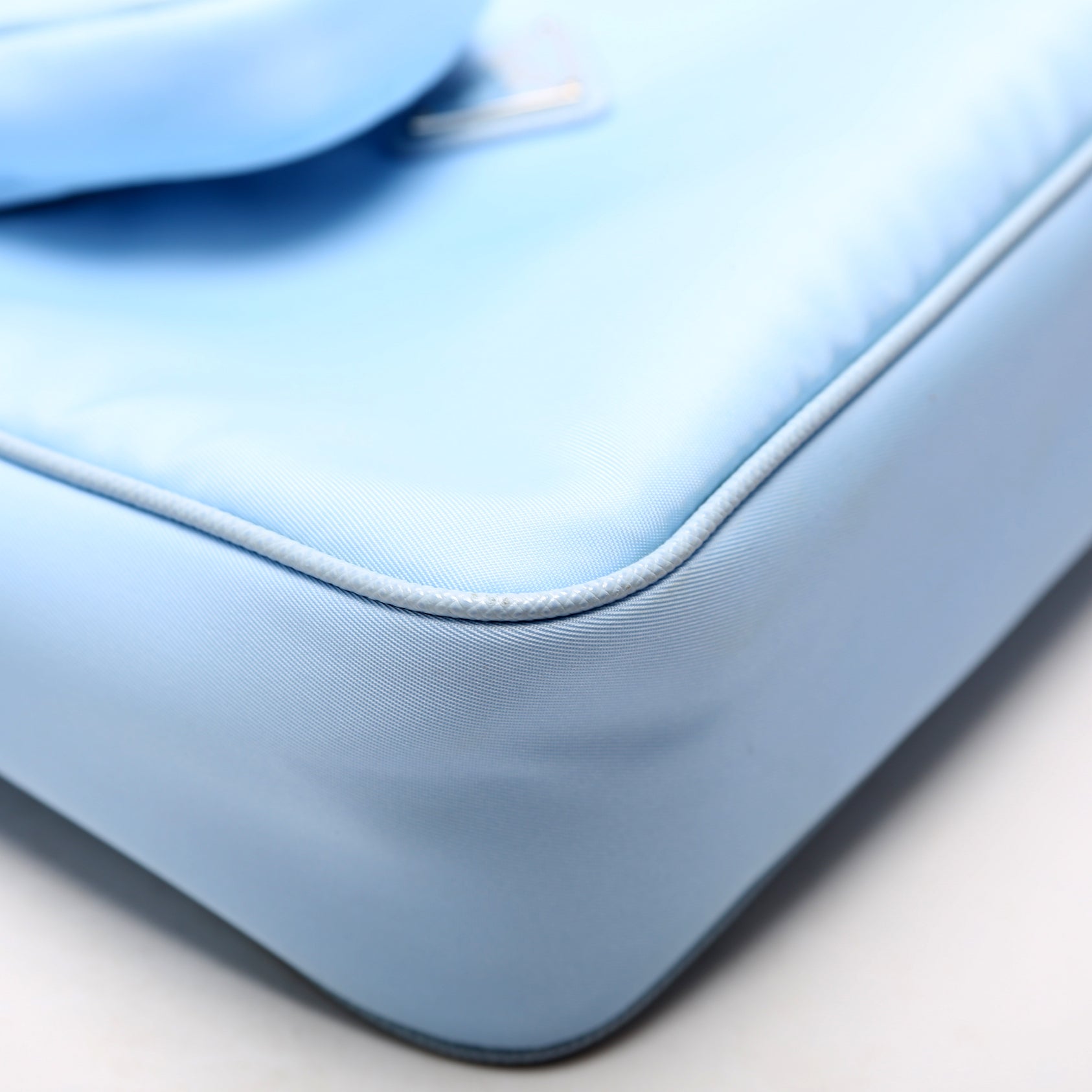 Prada Nylon Re-Edition 2005 Shoulder Bag Blue