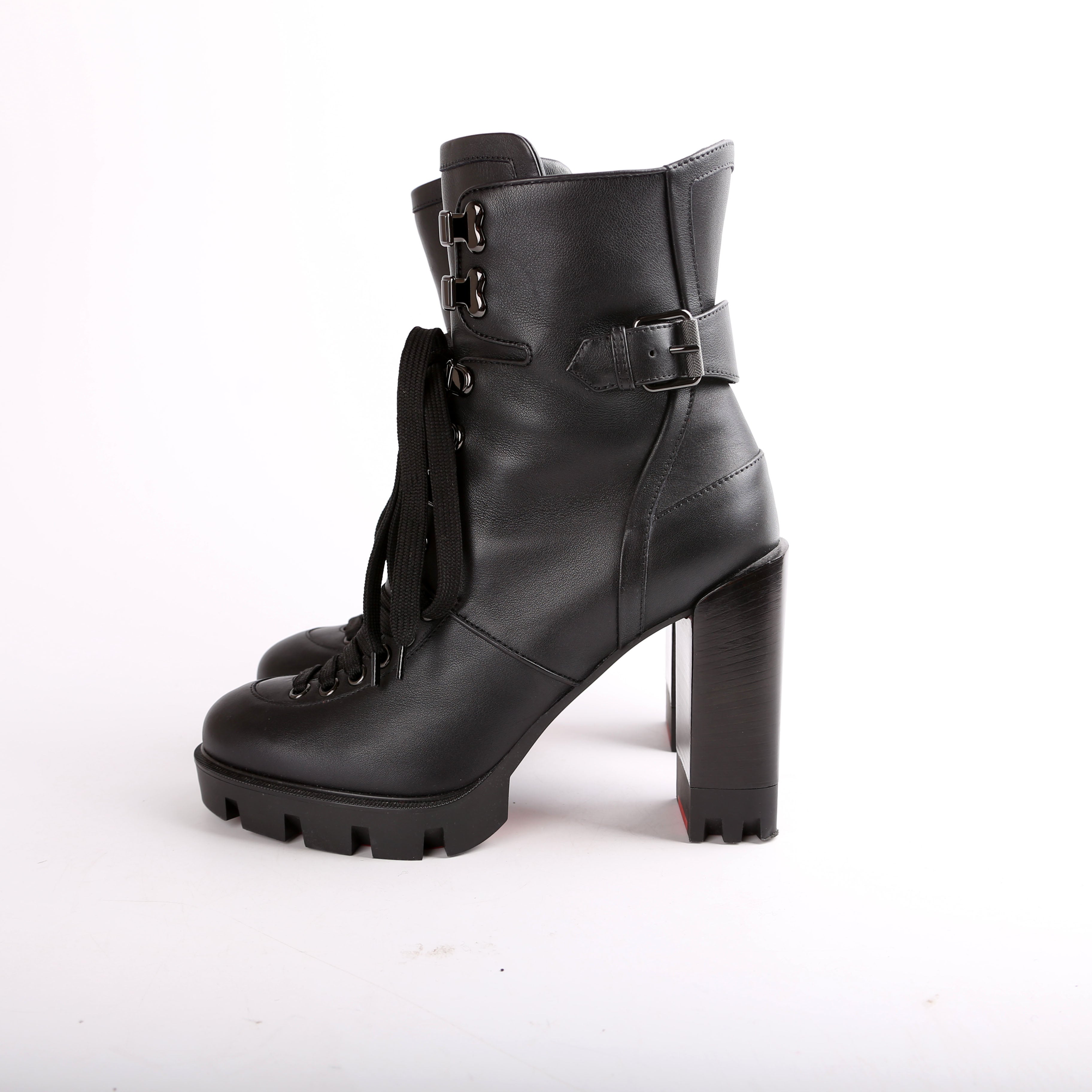 Macademia 100MM Combat Boots Size 38.5