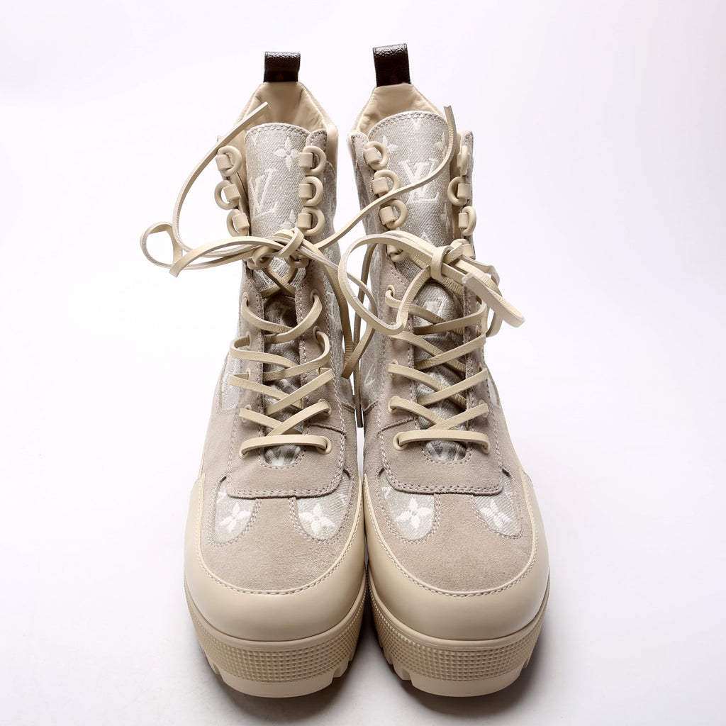 Laureate Desert Combat Boots Size 40 Cream